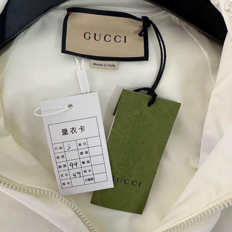 Gucci Gucci White Zip-Up Hoodie Jacket-dmc Size US S / EU 44-46 / 1 - 5 Thumbnail