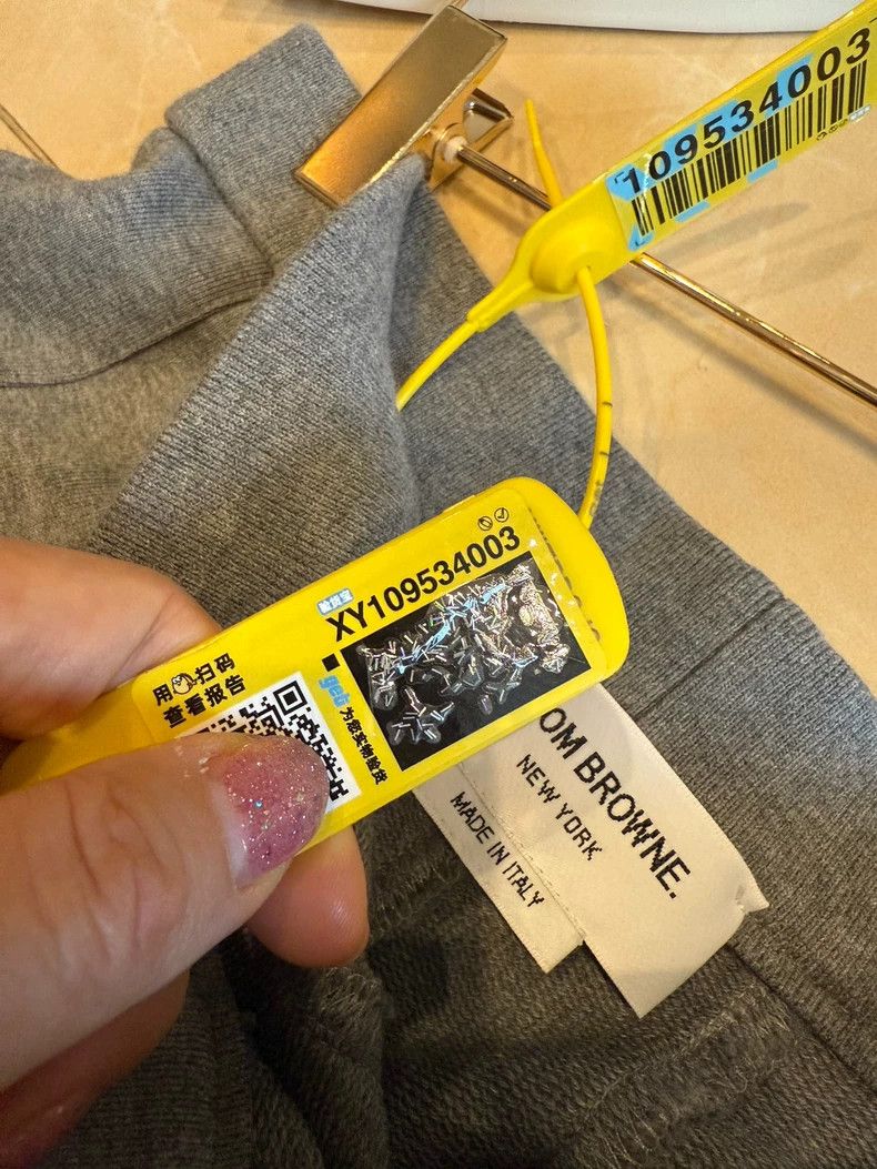 Thom Browne Grey Pleated Skirt by Thom Browne-dmc Size 42" / US 20 - 4 Thumbnail