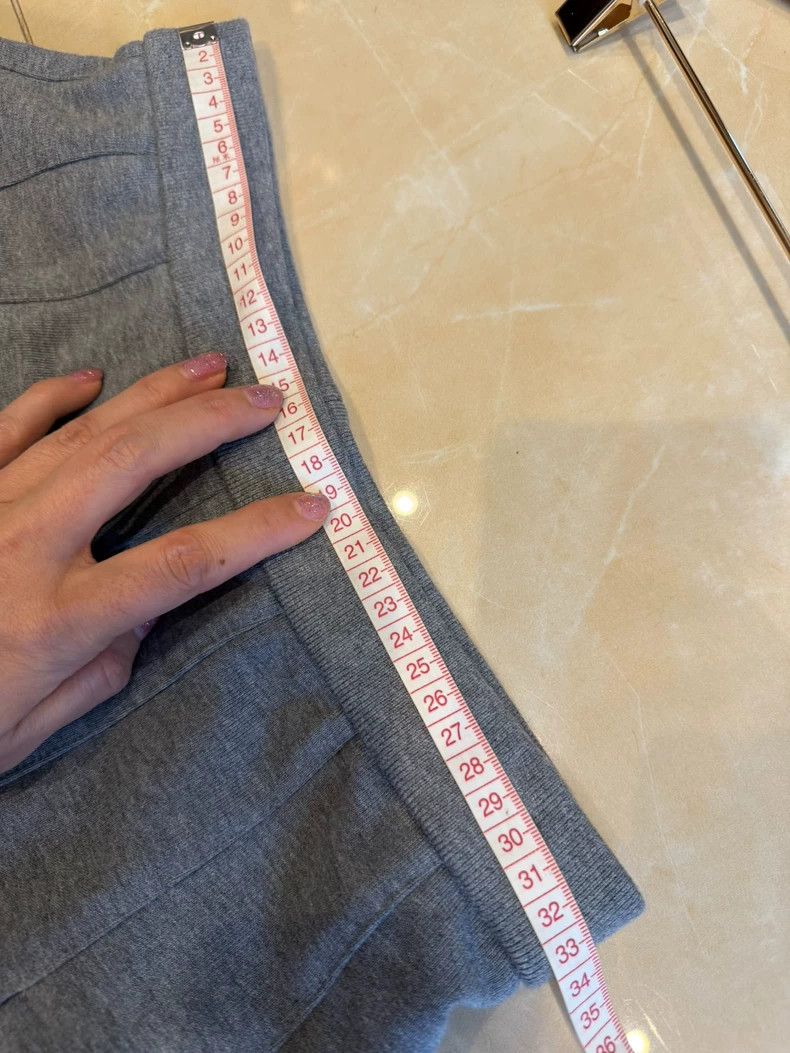 Thom Browne Grey Pleated Skirt by Thom Browne-dmc Size 42" / US 20 - 9 Thumbnail
