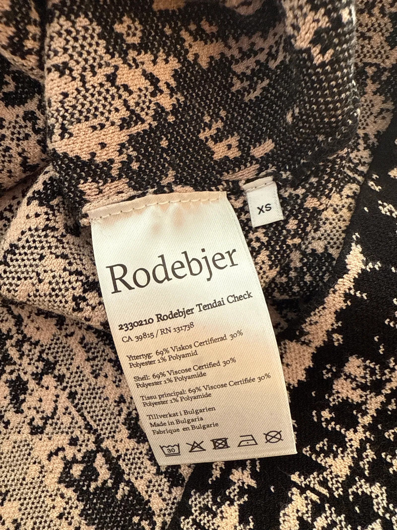 Rodebjer Rodebjer Tendai Skirt Size 25" / US 0 / IT 36 - 3 Thumbnail