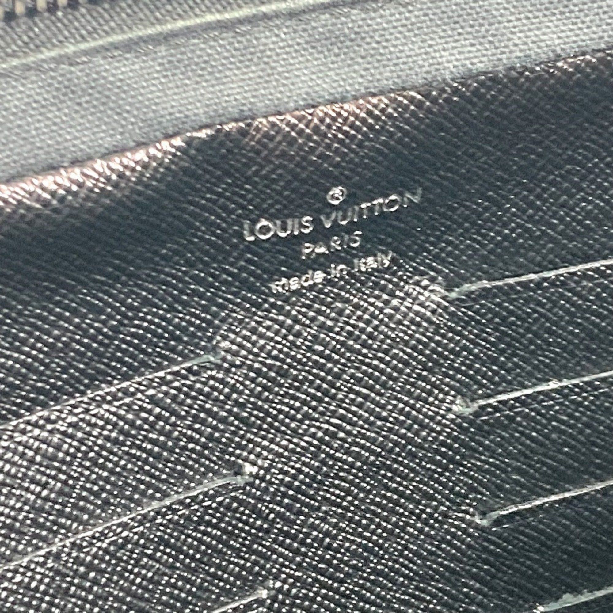 Louis Vuitton LOUIS VUITTON M31142 Taiga Pavel Bag Pouch Clutch with Strap Second Leather Men's Ardoise Black Size ONE SIZE - 14 Thumbnail
