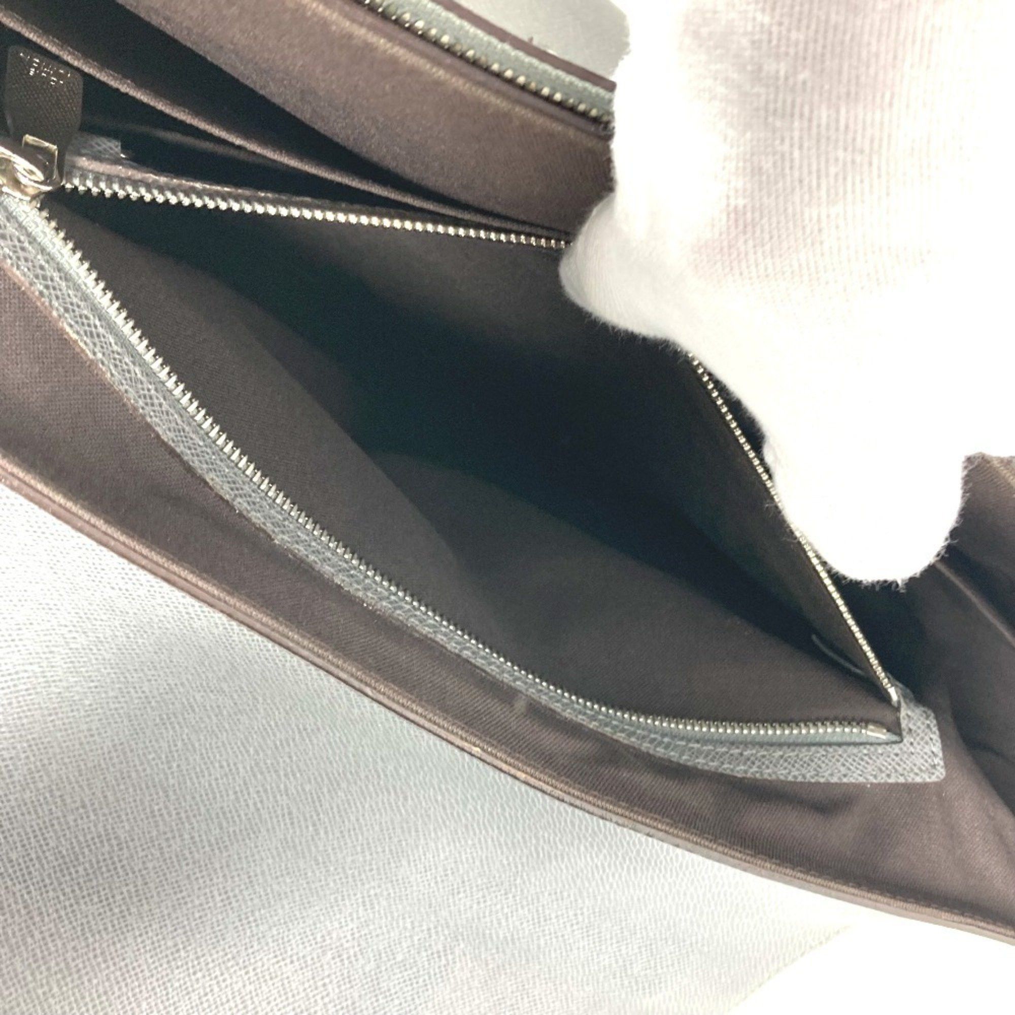 Louis Vuitton LOUIS VUITTON M32638 Taiga Vasili GM 2WAY bag Shoulder Handbag Crossbody Business leather Men's Glacier Gray Size ONE SIZE - 17 Thumbnail