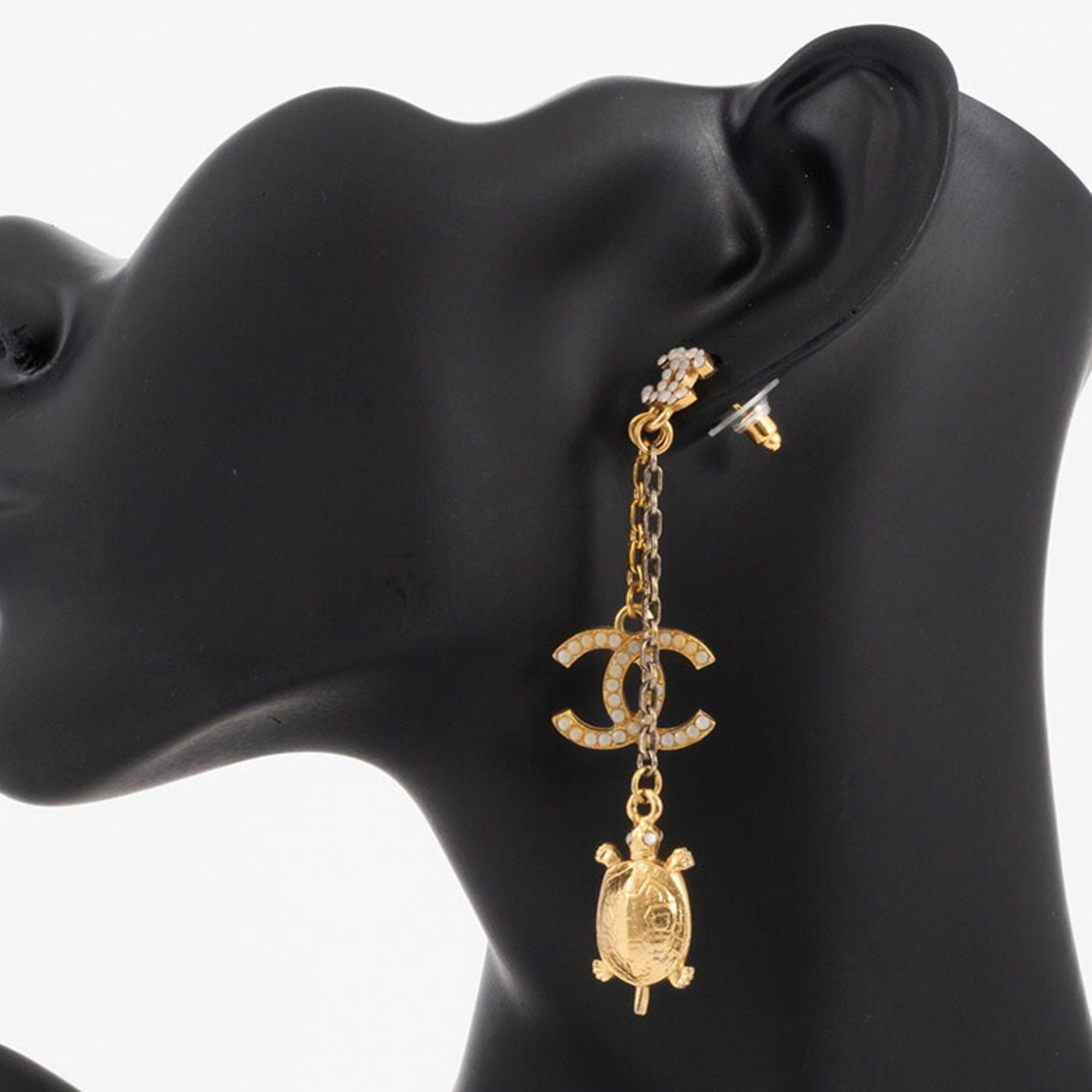 Chanel Chanel Coco Mark earring Size ONE SIZE - 14 Thumbnail