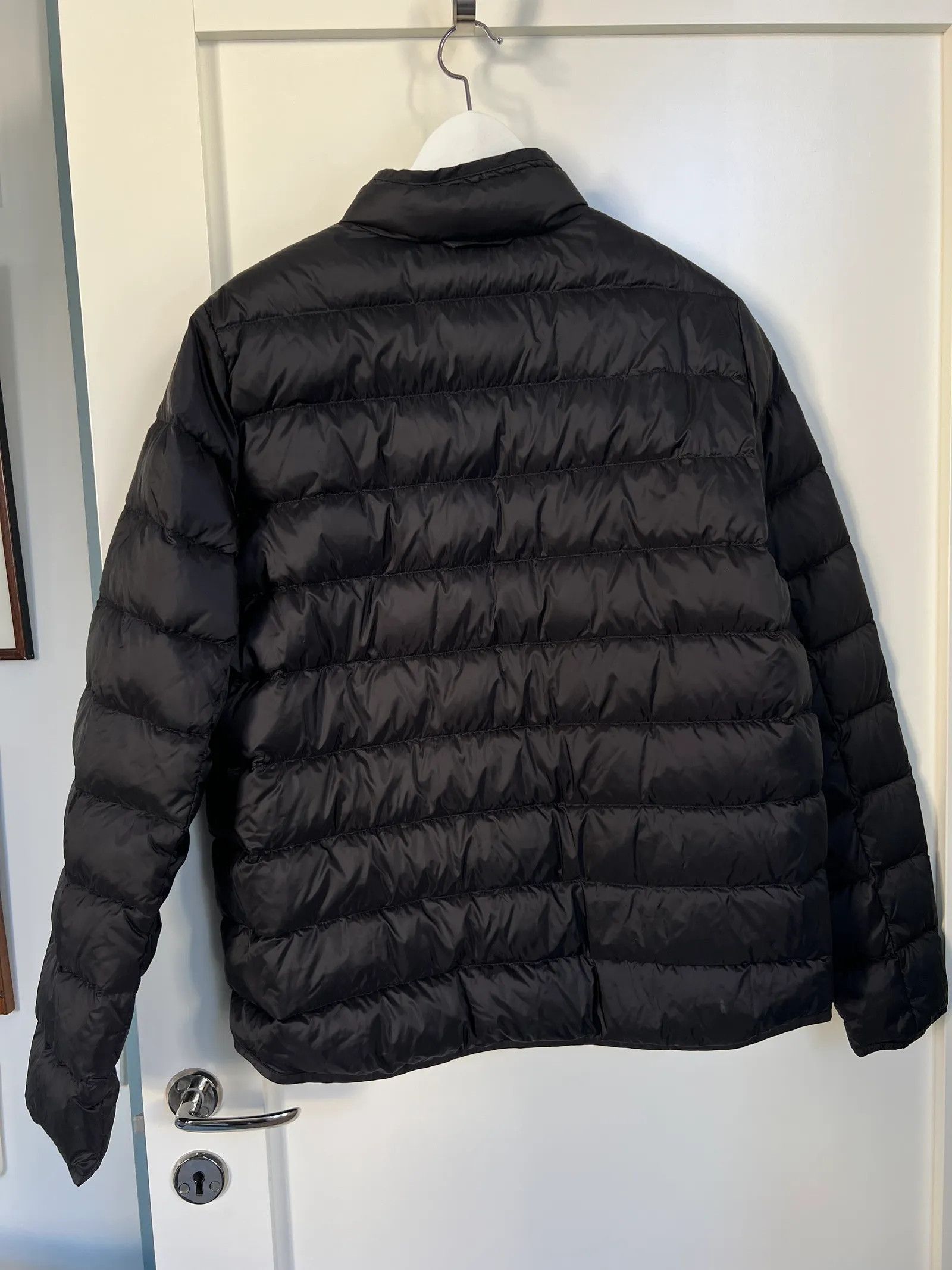 Arket Arket Tunn dunjacka Jacket Size M / US 6-8 / IT 42-44 - 3 Thumbnail