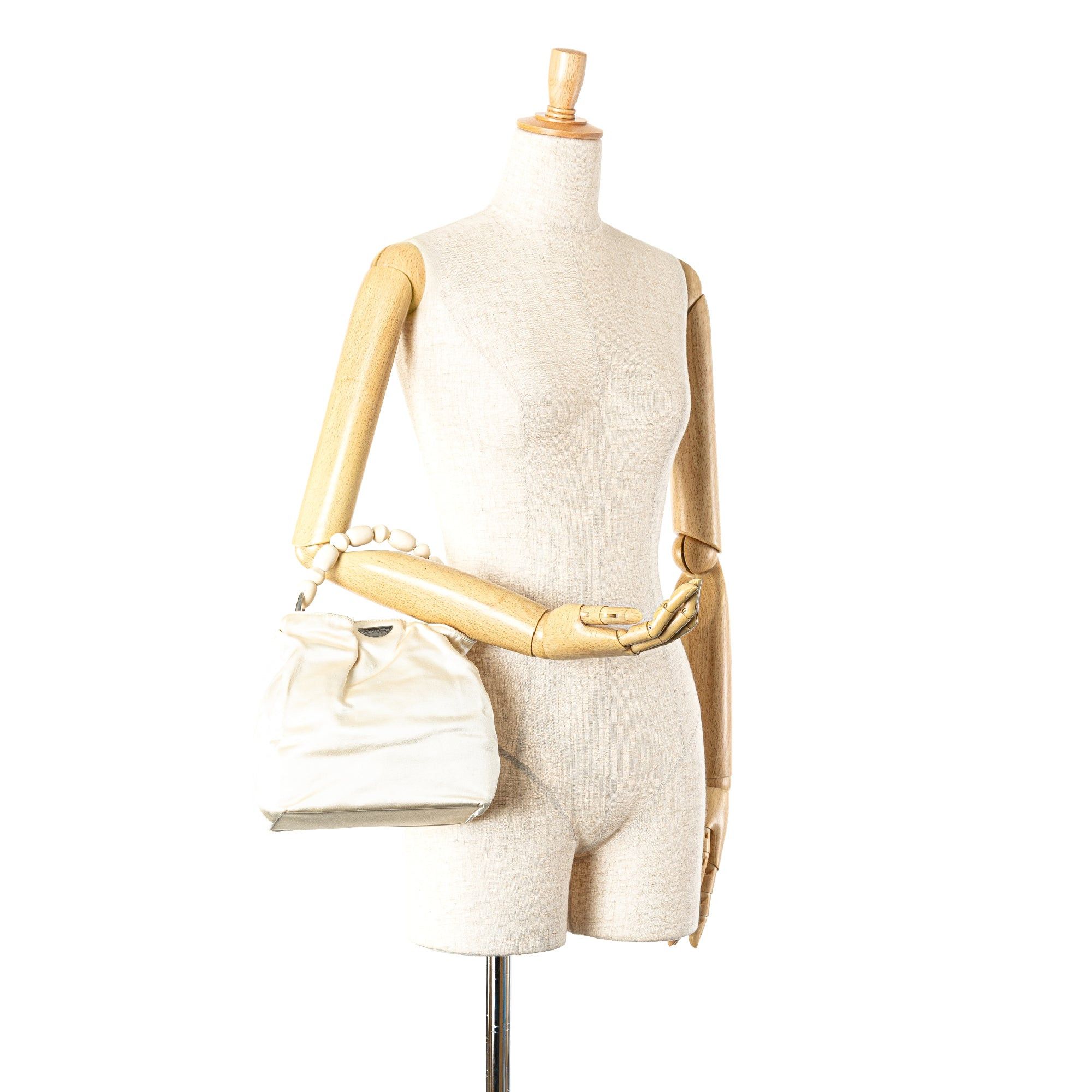 Dior Dior Satin Malice Pearl Handbag White Size ONE SIZE - 7 Thumbnail