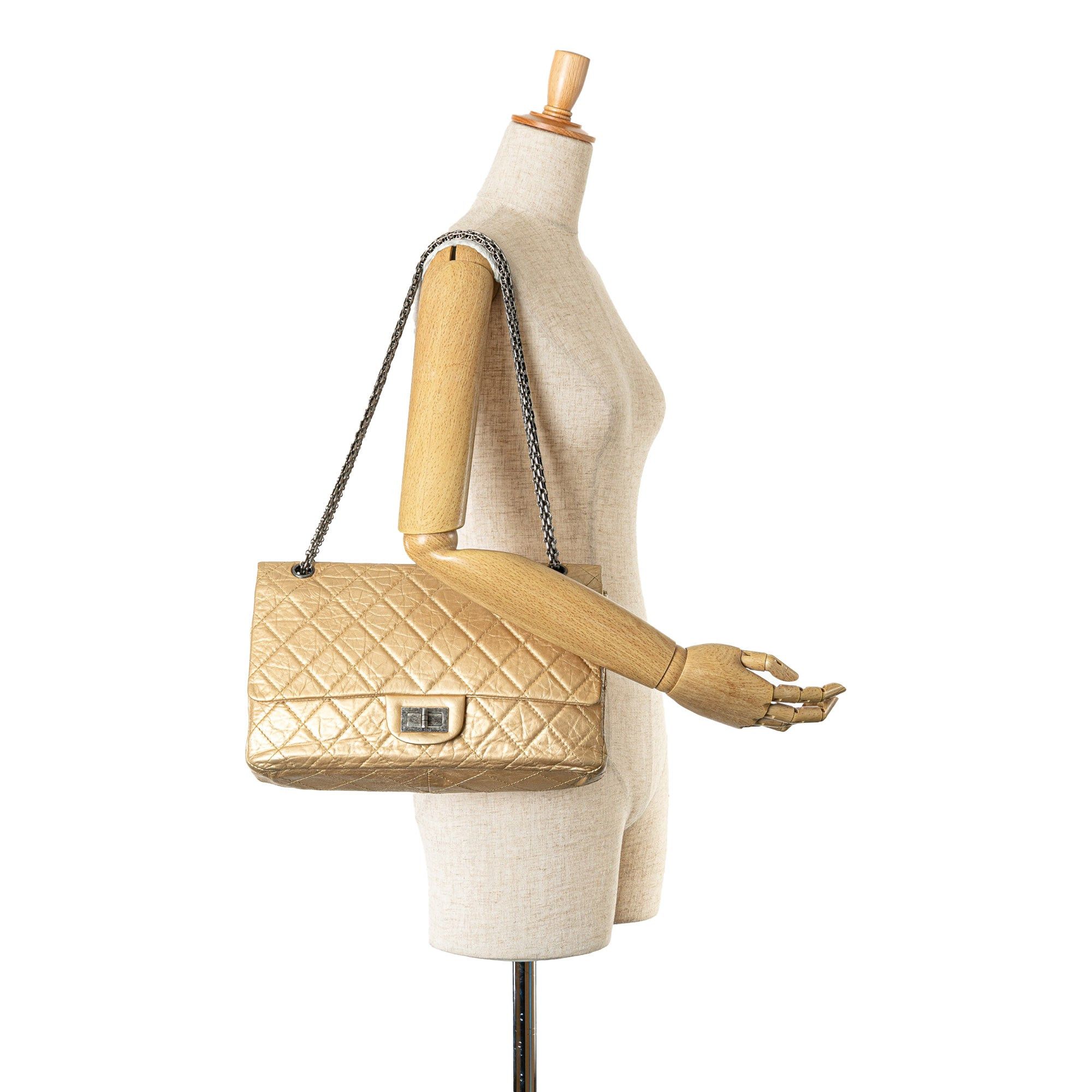 Chanel Chanel Reissue 2.55 Aged Calfskin Double Flap 227 Gold Size ONE SIZE - 9 Thumbnail