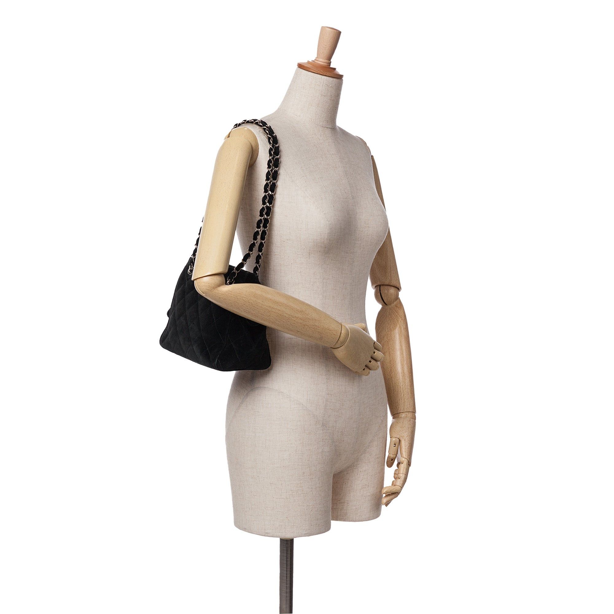 Chanel Chanel Quilted Velvet Shoulder Bag Black Size ONE SIZE - 9 Thumbnail