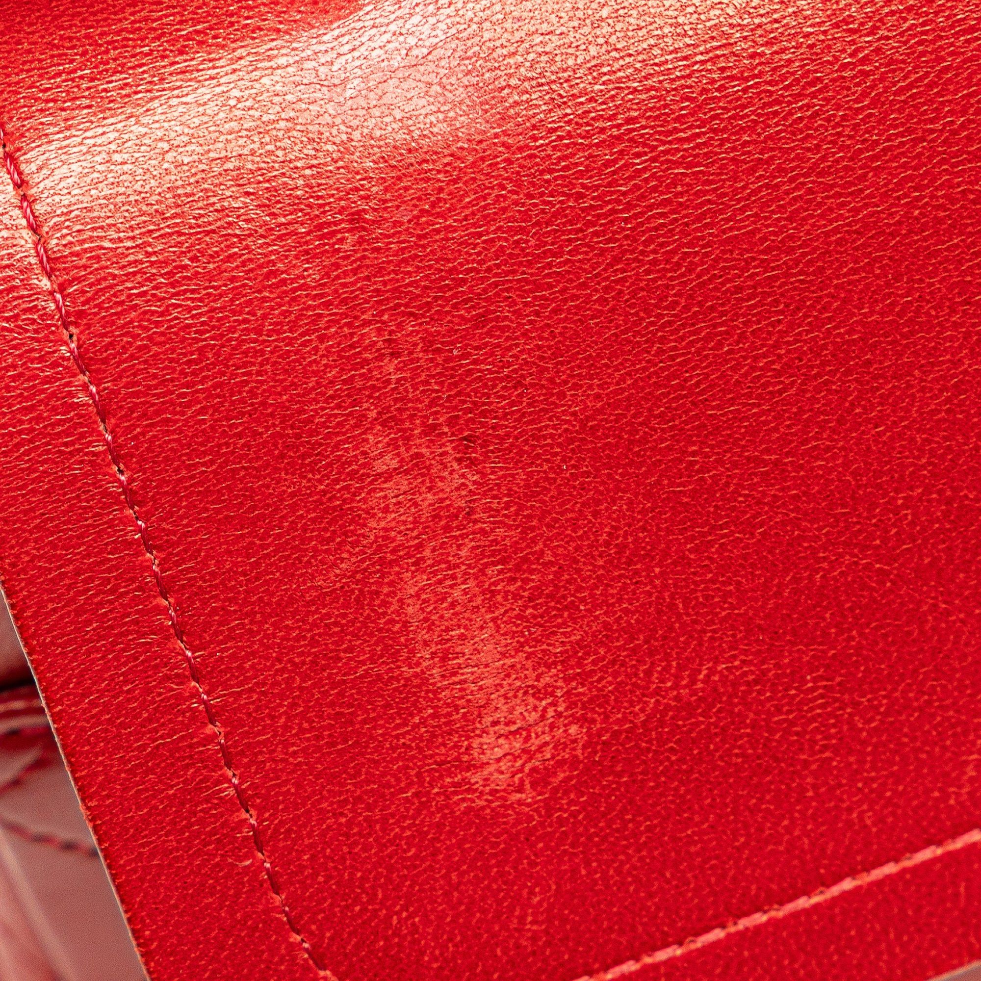 Chanel Chanel Medium Classic Lambskin Double Flap Red Size ONE SIZE - 12 Thumbnail