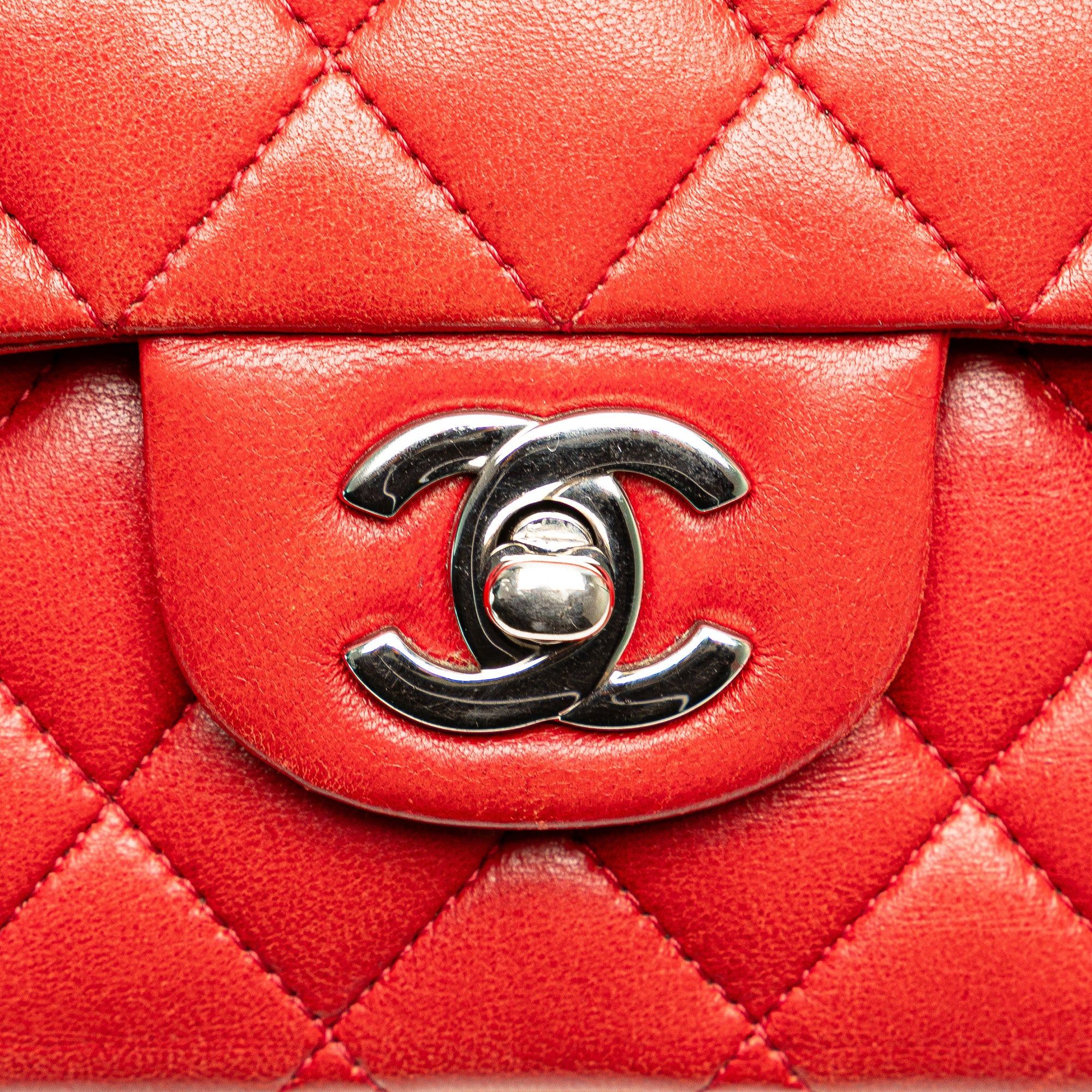 Chanel Chanel Medium Classic Lambskin Double Flap Red Size ONE SIZE - 10 Thumbnail