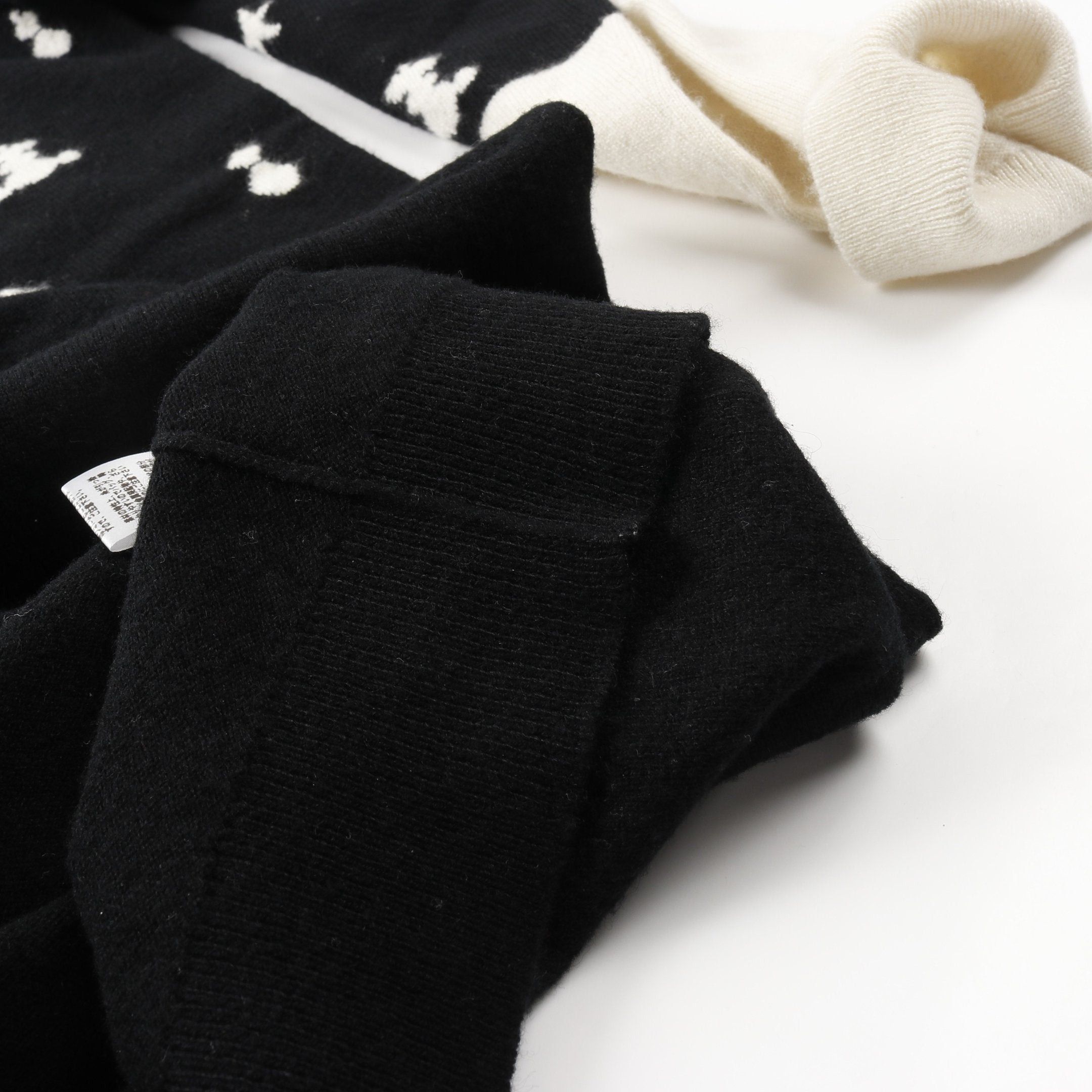 Hermes Hermes Poste Et Cavalerie One Piece Cashmere Black Off White Size ONE SIZE - 8 Thumbnail