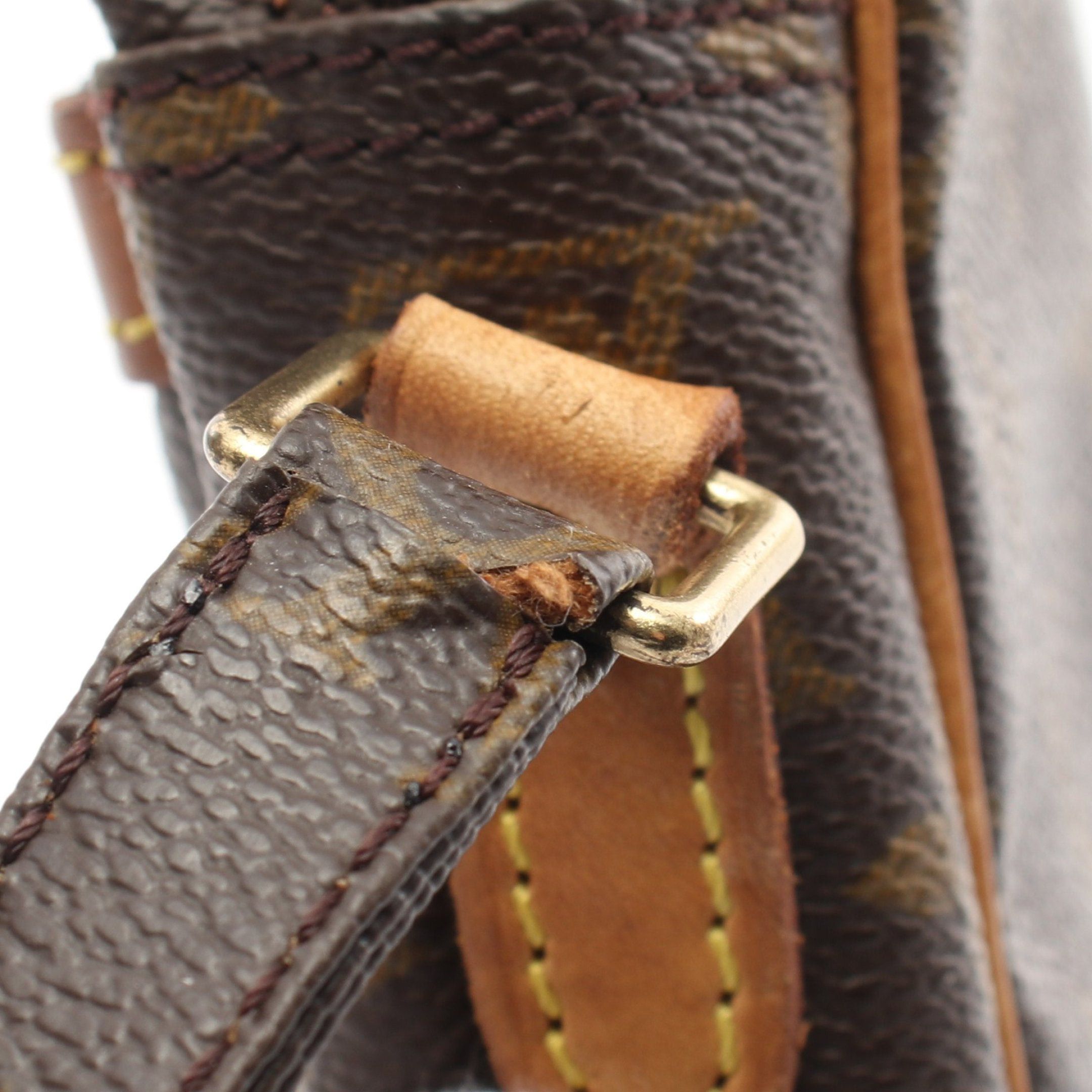 Louis Vuitton Louis Vuitton Danube Monogram Shoulder Bag Leather Brown Size ONE SIZE - 9 Thumbnail