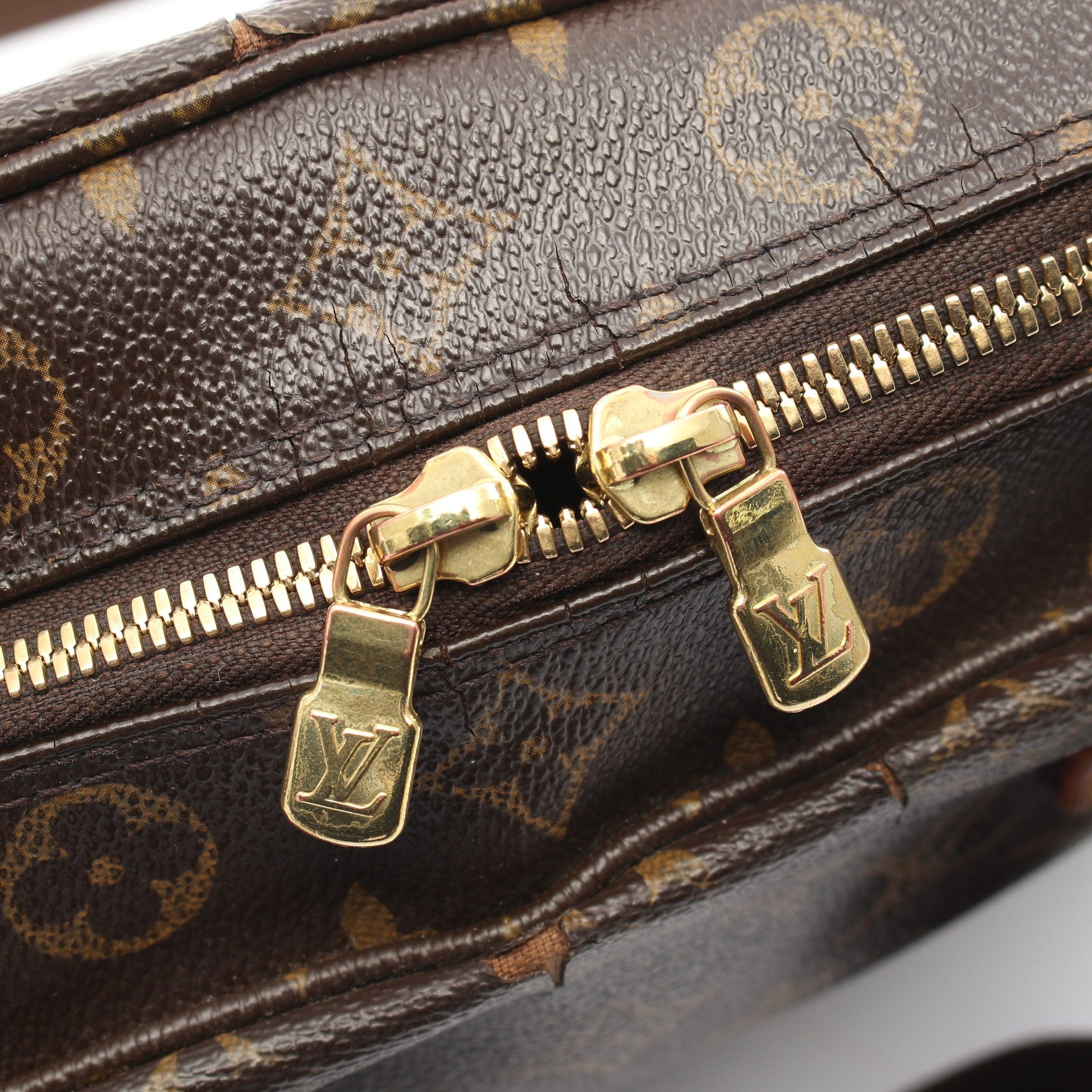 Louis Vuitton Louis Vuitton Sack Bosforo Monogram Handbag Leather Brown Size ONE SIZE - 7 Thumbnail