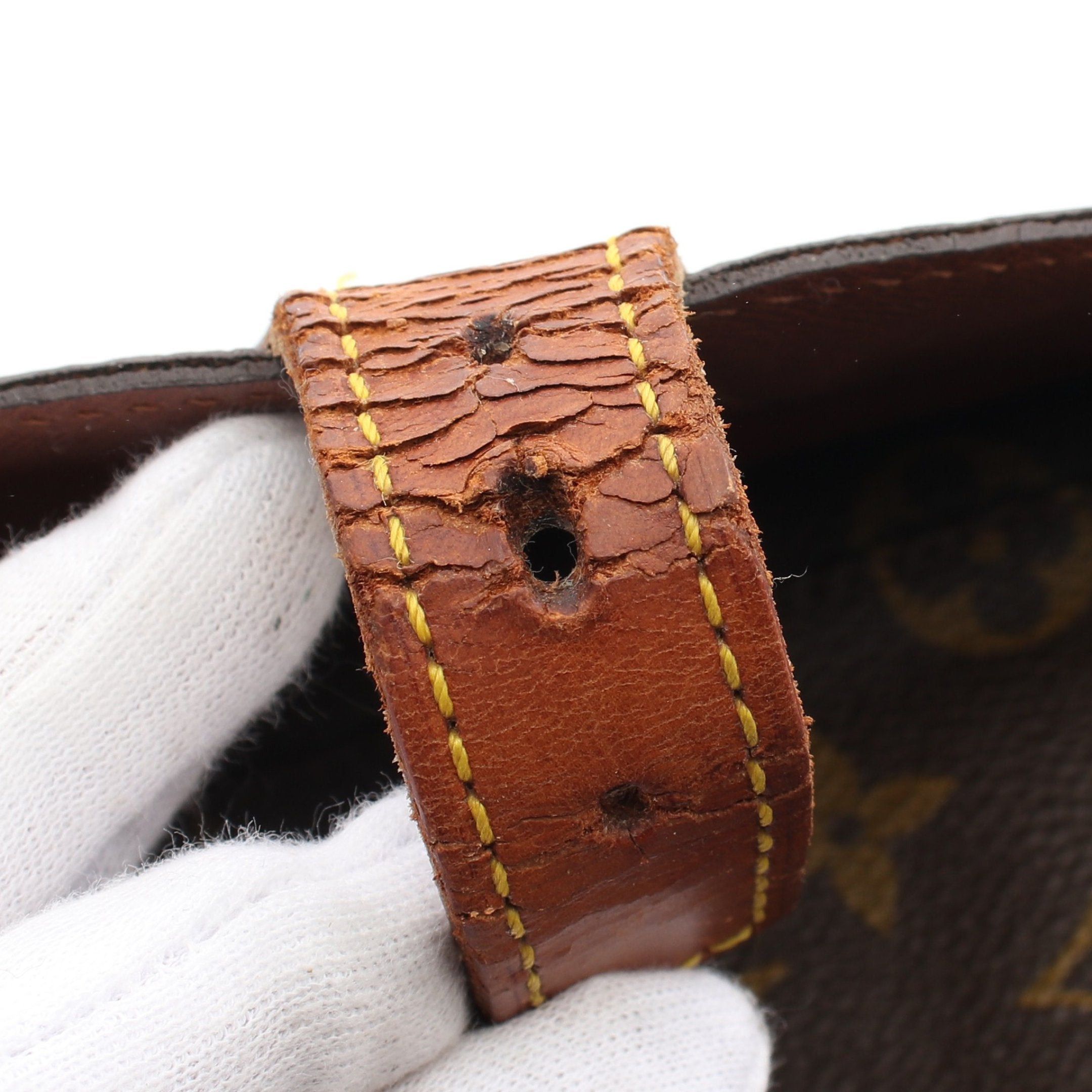 Louis Vuitton Louis Vuitton Genefille Gm Monogram Shoulder Bag Leather Brown Size ONE SIZE - 11 Thumbnail