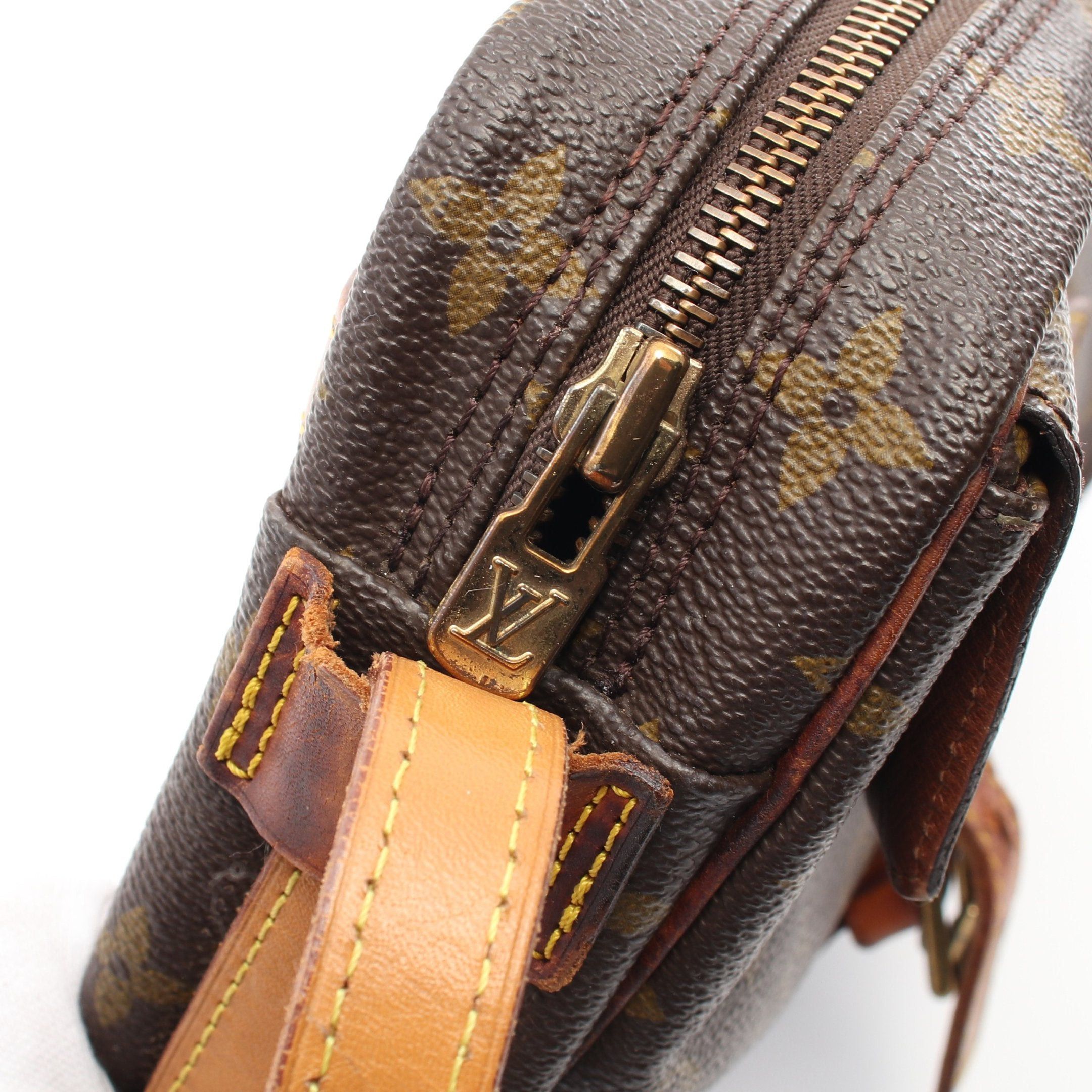 Louis Vuitton Louis Vuitton Genefille Gm Monogram Shoulder Bag Leather Brown Size ONE SIZE - 10 Thumbnail
