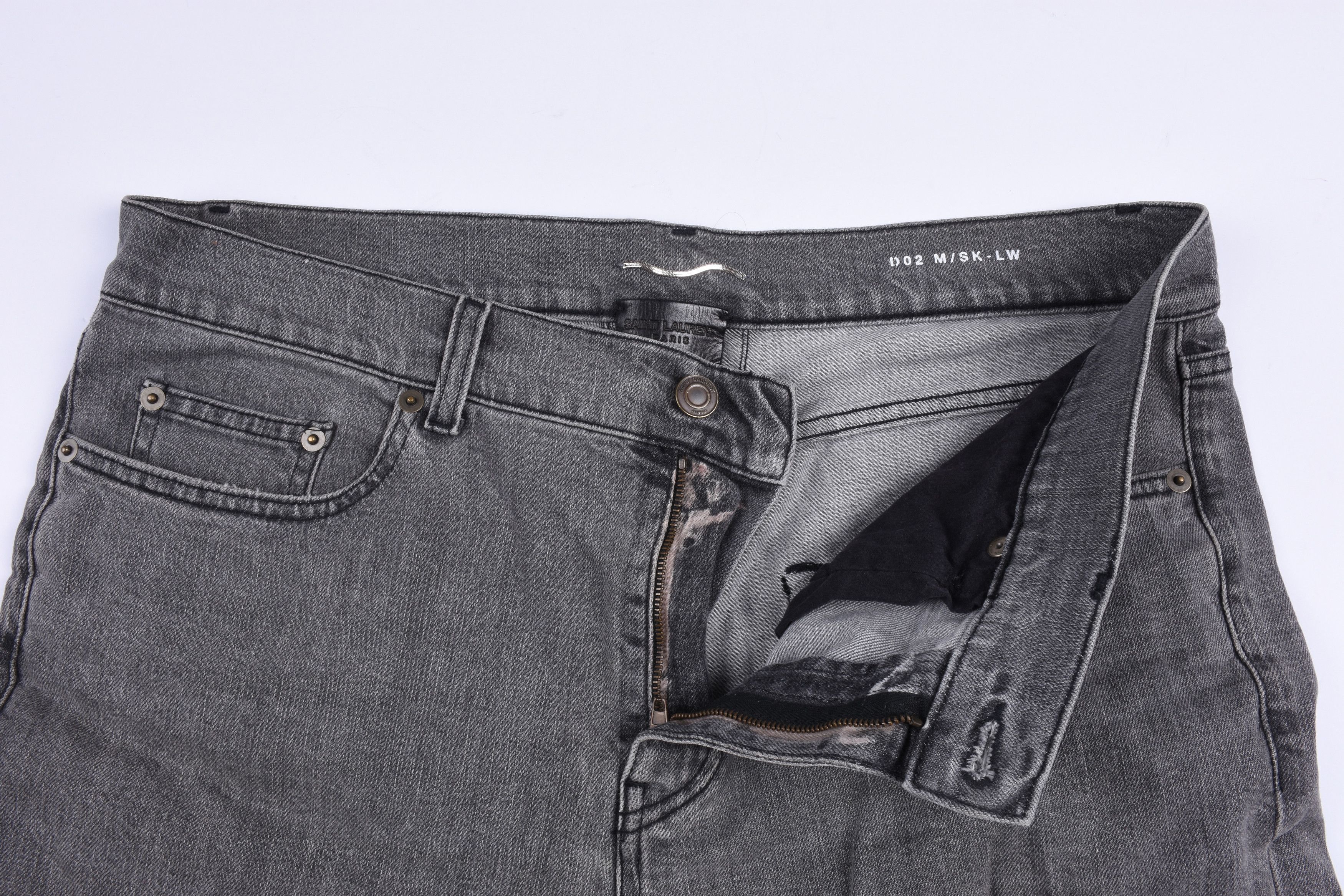 Saint Laurent Paris D02 gray denim jeans Size US 32 / EU 48 - 2 Thumbnail