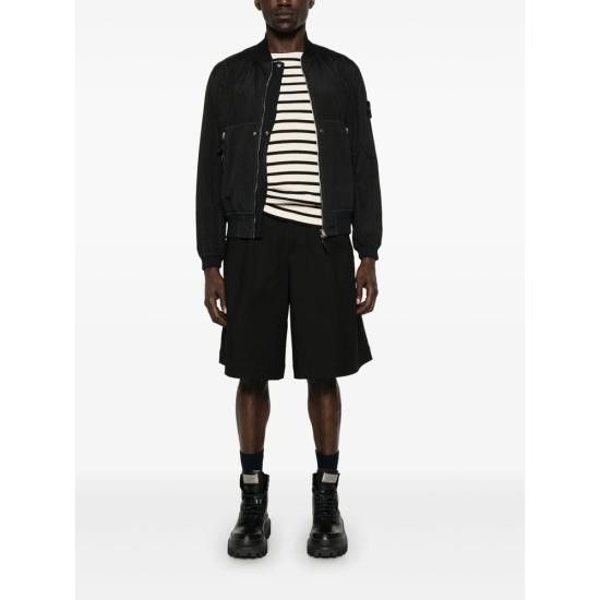 Stone Island STONE ISLAND Men Bomber Jackets 154100019 S0020 V0029 BLACK Size US XXL / EU 58 / 5 - 2 Thumbnail