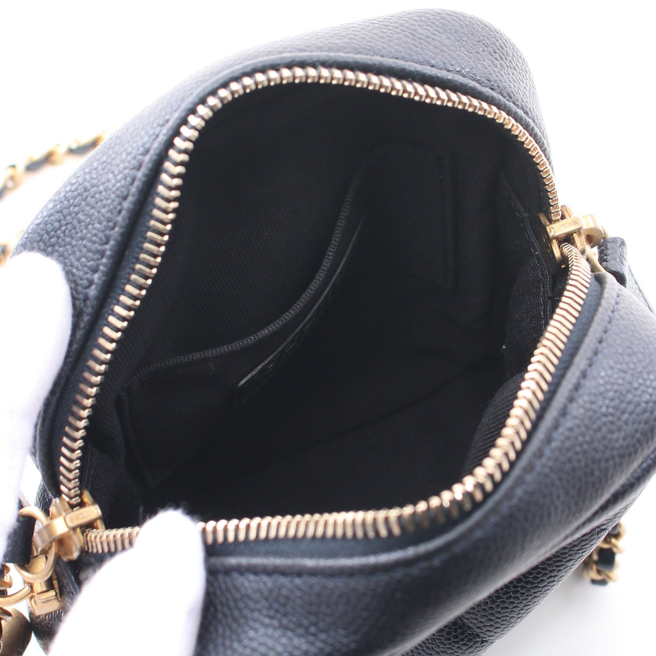 Chanel Chanel Matelasse Chain Shoulder Bag Caviar Skin Dark Navy Gold Hardware Size ONE SIZE - 3 Thumbnail