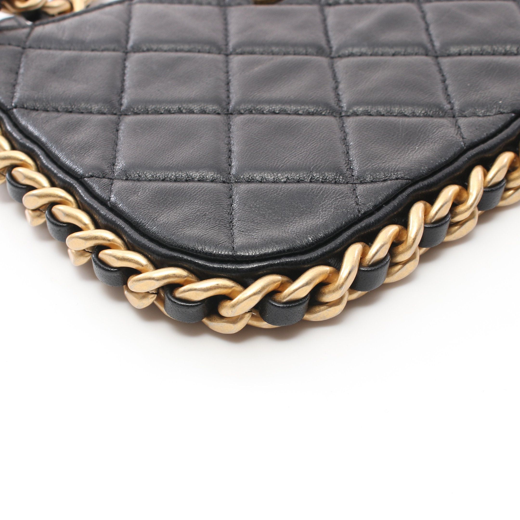 Chanel Chanel Matelasse Chain Shoulder Bag Lambskin Black Gold Hardware Size ONE SIZE - 7 Thumbnail