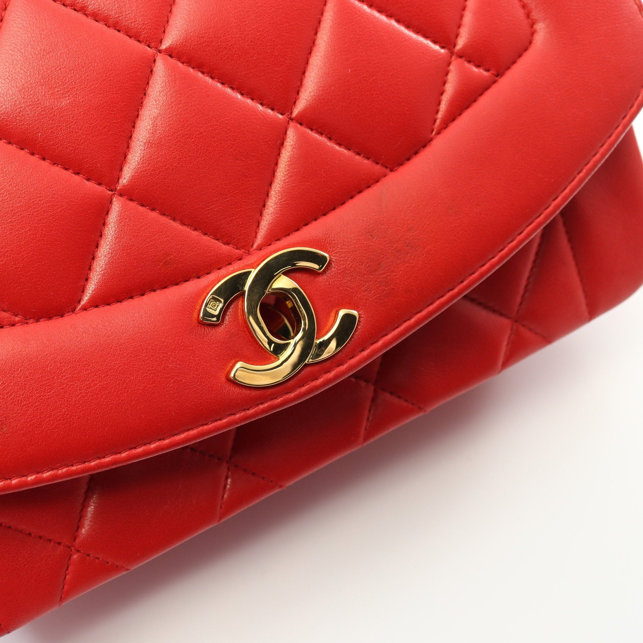 Chanel Chanel Matelasse Diana Flap Chain Shoulder Bag Lambskin Red Gold Hardware Size ONE SIZE - 8 Thumbnail