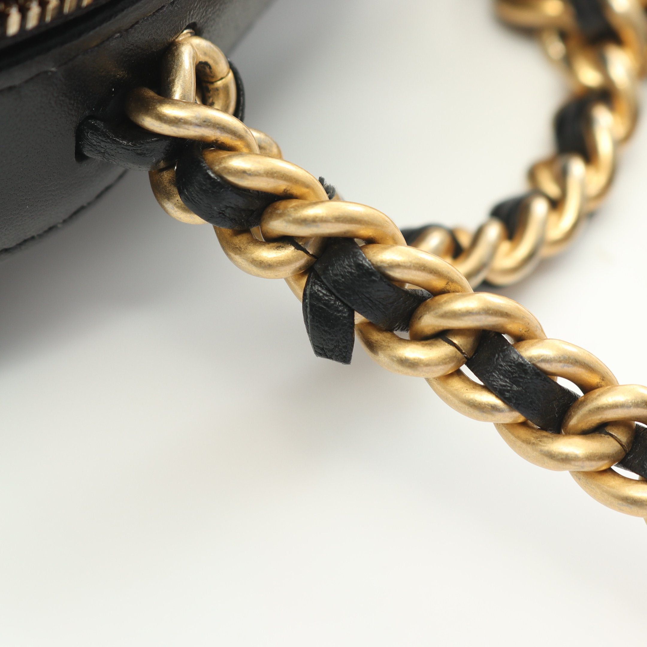 Chanel Chanel Matelasse Top Handle Vanity Bag Chain Shoulder Lambskin Black Gold Hardware Size ONE SIZE - 8 Thumbnail