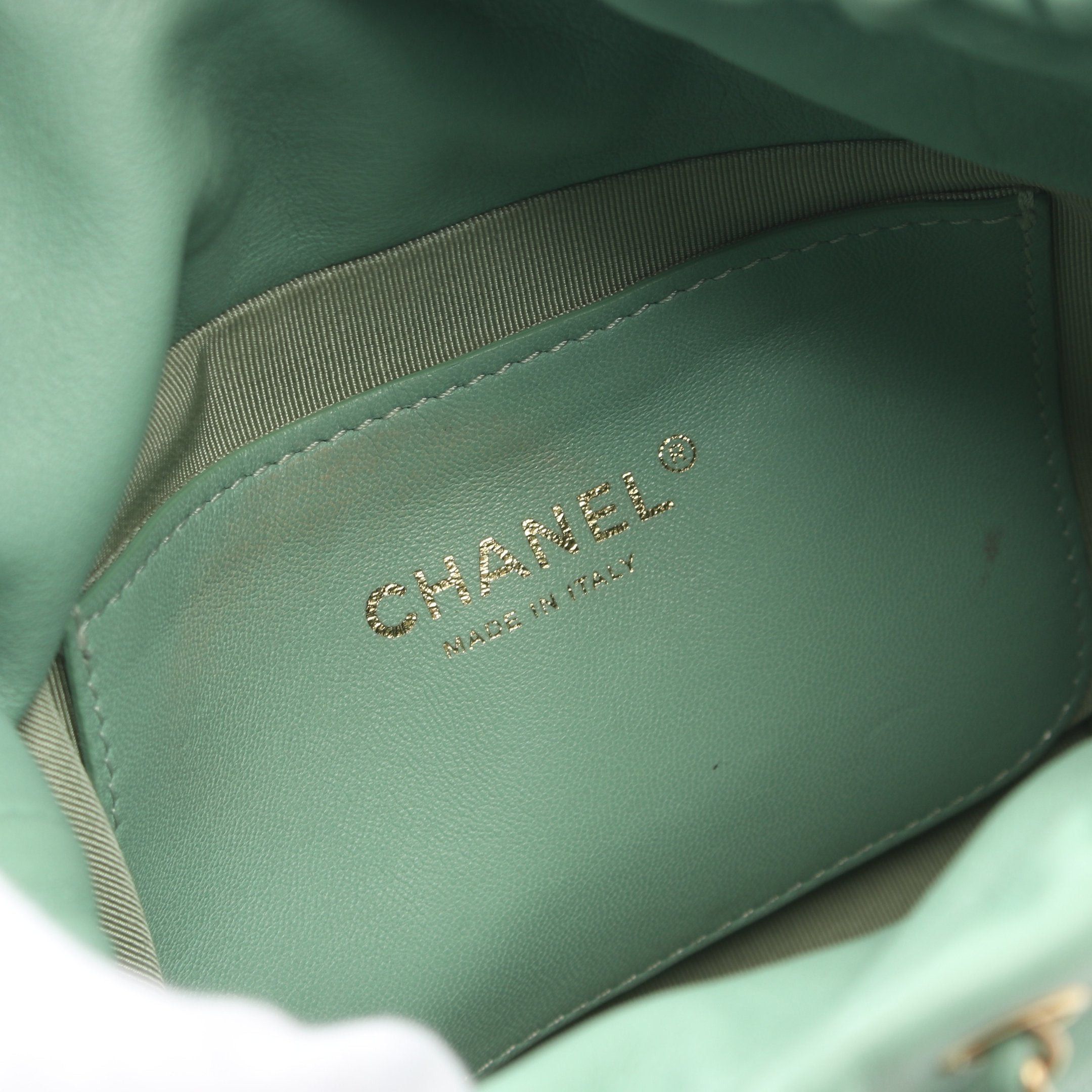 Chanel Chanel Matelasse Chain Shoulder Bag Leather Light Green Gold Hardware Size ONE SIZE - 7 Thumbnail