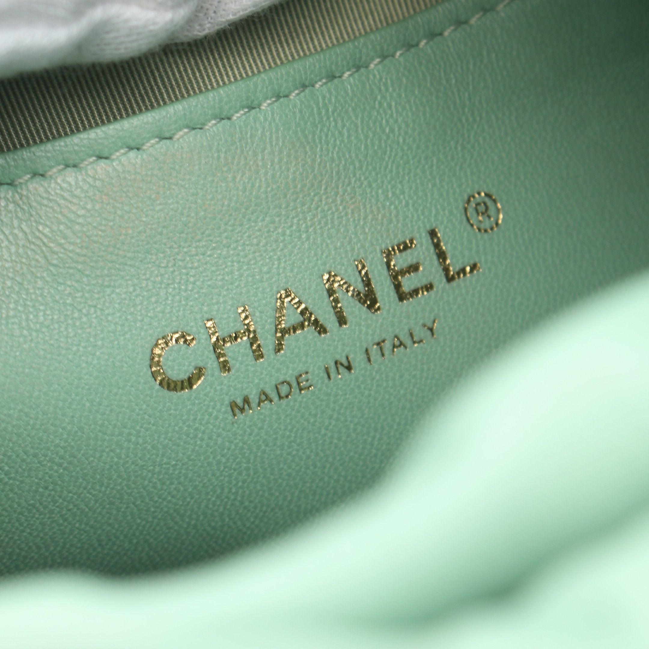 Chanel Chanel Matelasse Chain Shoulder Bag Leather Light Green Gold Hardware Size ONE SIZE - 4 Thumbnail