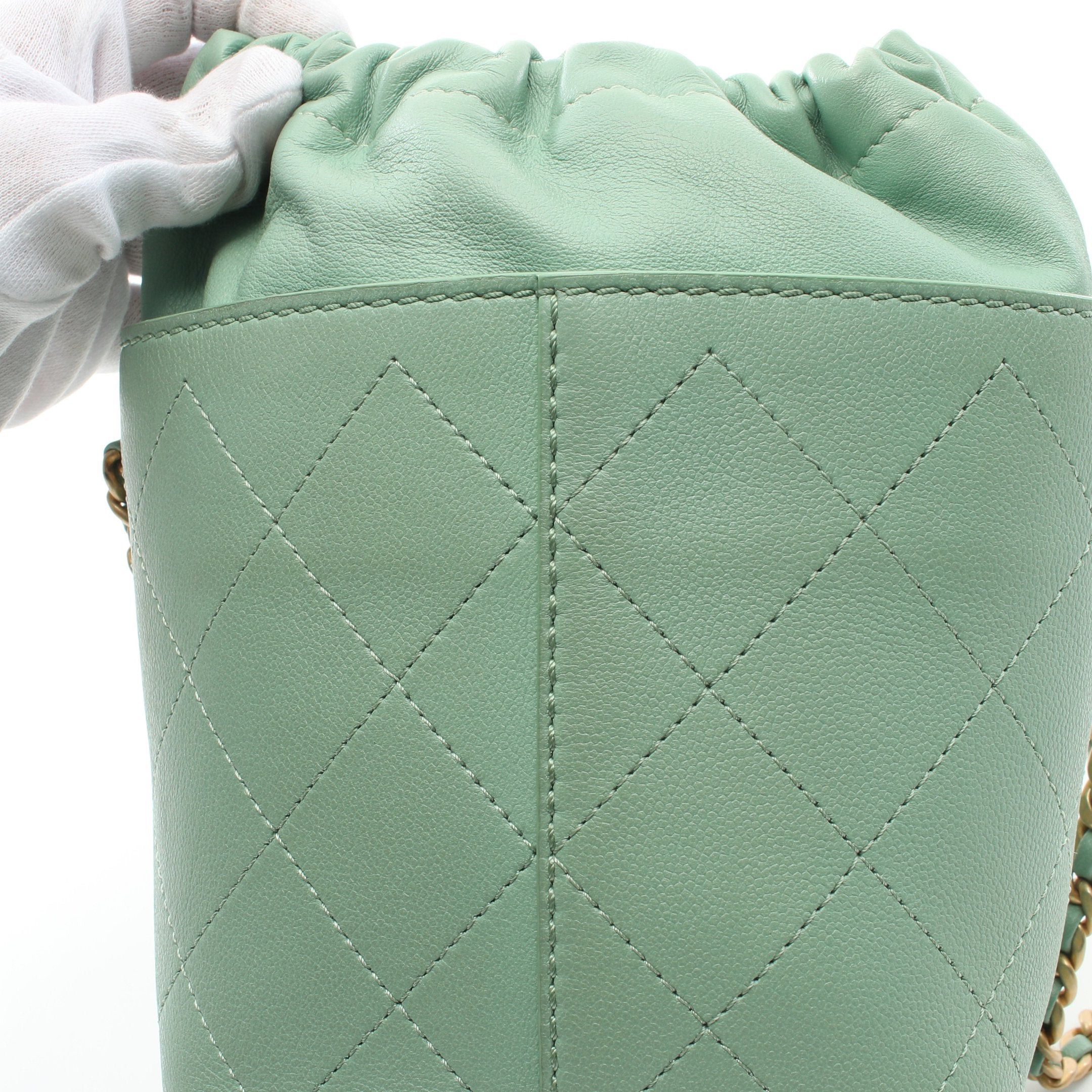 Chanel Chanel Matelasse Chain Shoulder Bag Leather Light Green Gold Hardware Size ONE SIZE - 6 Thumbnail