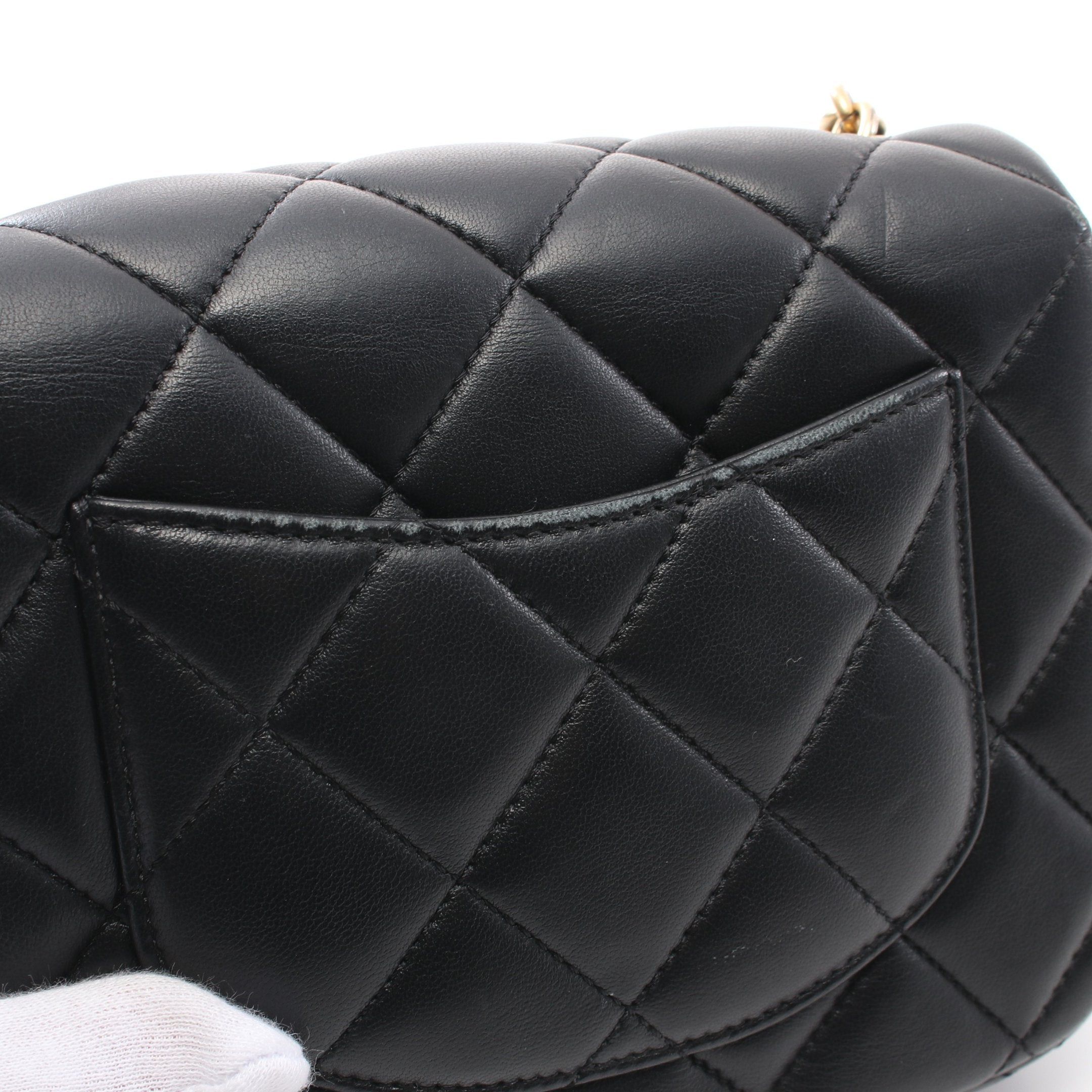 Chanel Chanel Mini Matelasse Chain Shoulder Bag Lambskin Black Gold Hardware Size ONE SIZE - 6 Thumbnail