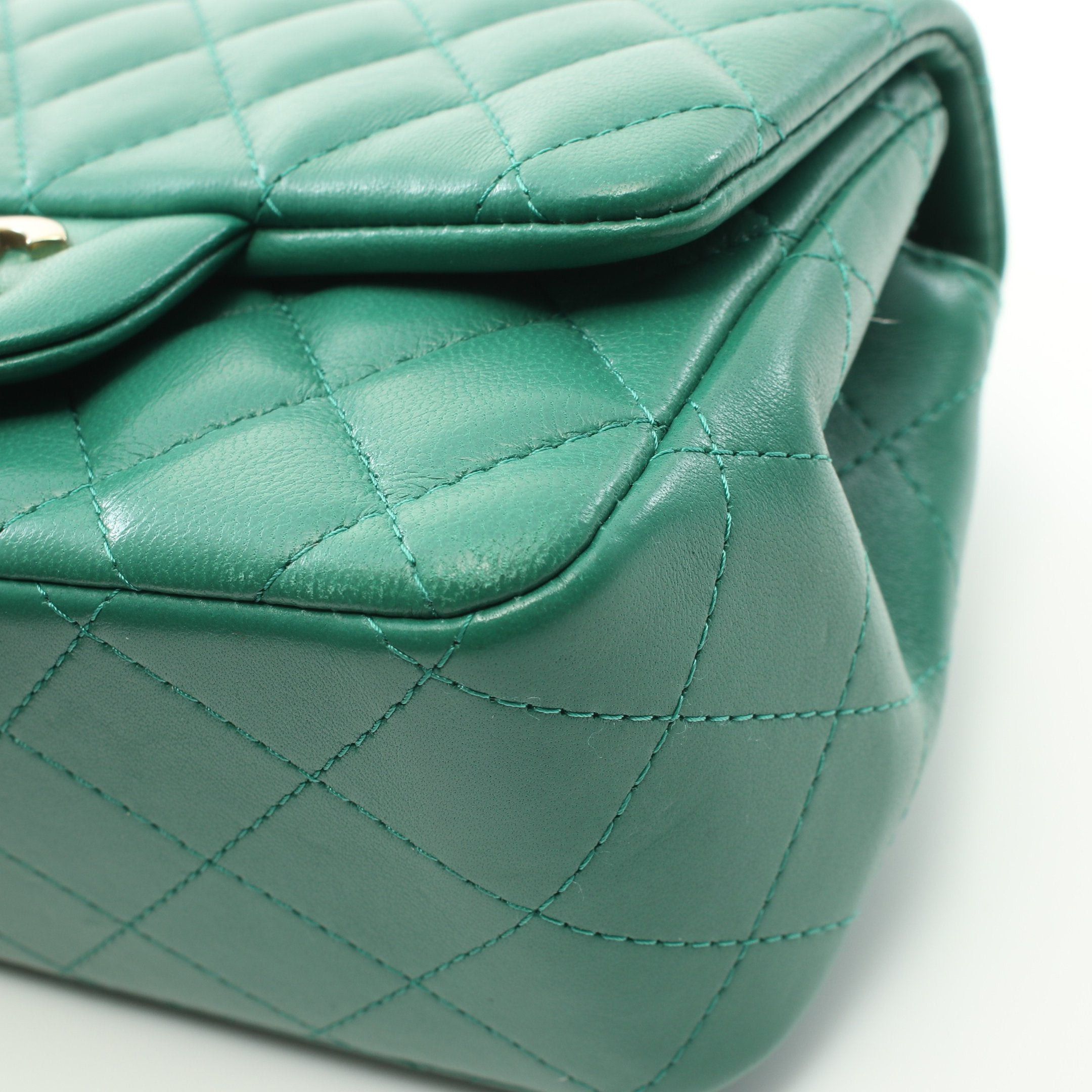 Chanel Chanel Mini Matelasse Chain Shoulder Bag Lambskin Green Gold Hardware Size ONE SIZE - 7 Thumbnail