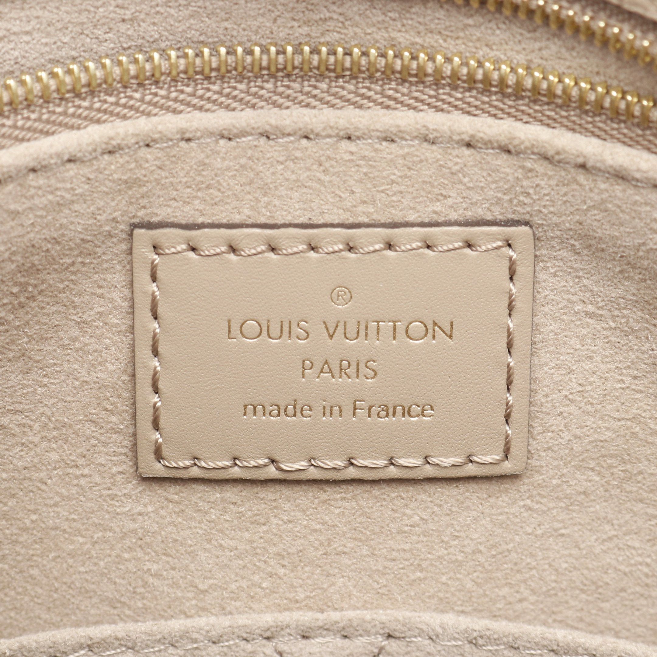 Louis Vuitton Louis Vuitton On-The-Go Mm Monogram Amplant Tourterelle Shoulder Bag Tote Leather Gray Beige Size ONE SIZE - 4 Thumbnail