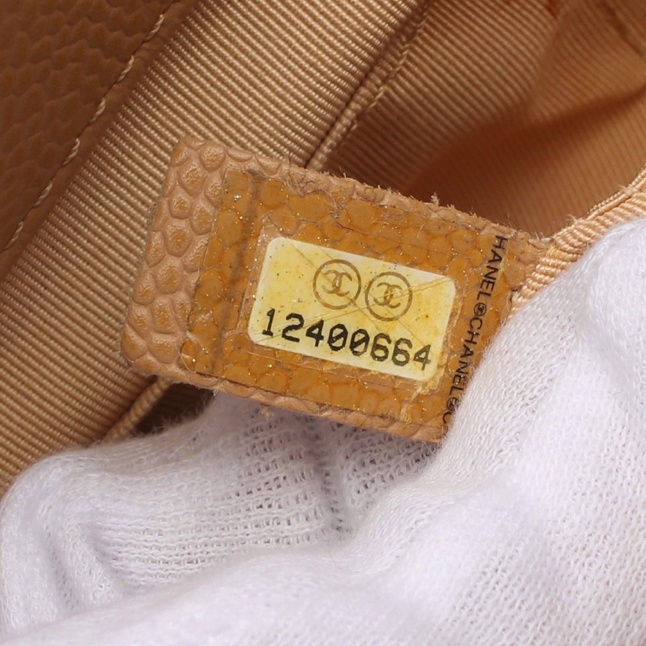 Chanel Chanel Matelasse Grand Shopping Gst Chain Shoulder Bag Tote Caviar Skin Light Brown Gold Hardware Size ONE SIZE - 5 Thumbnail
