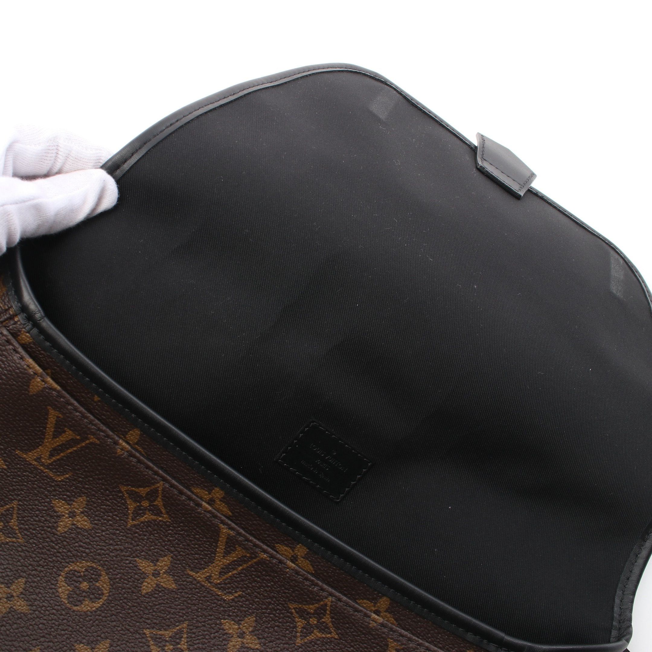 Louis Vuitton Louis Vuitton Magnetic Messenger Monogram Macassar Shoulder Bag Leather Brown Black Size ONE SIZE - 11 Thumbnail