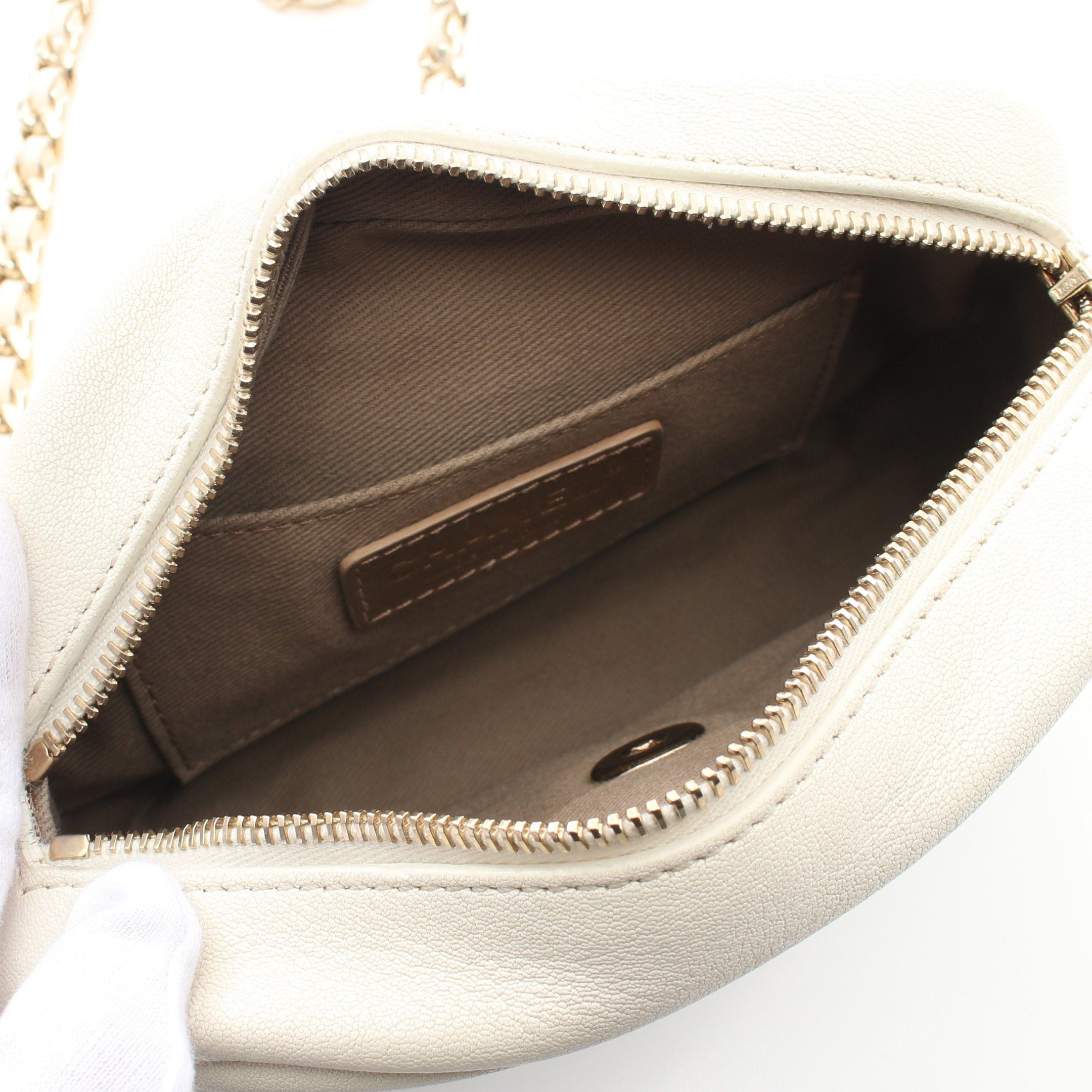 Chanel Chain Shoulder Bag Leather Off White Gold Hardware