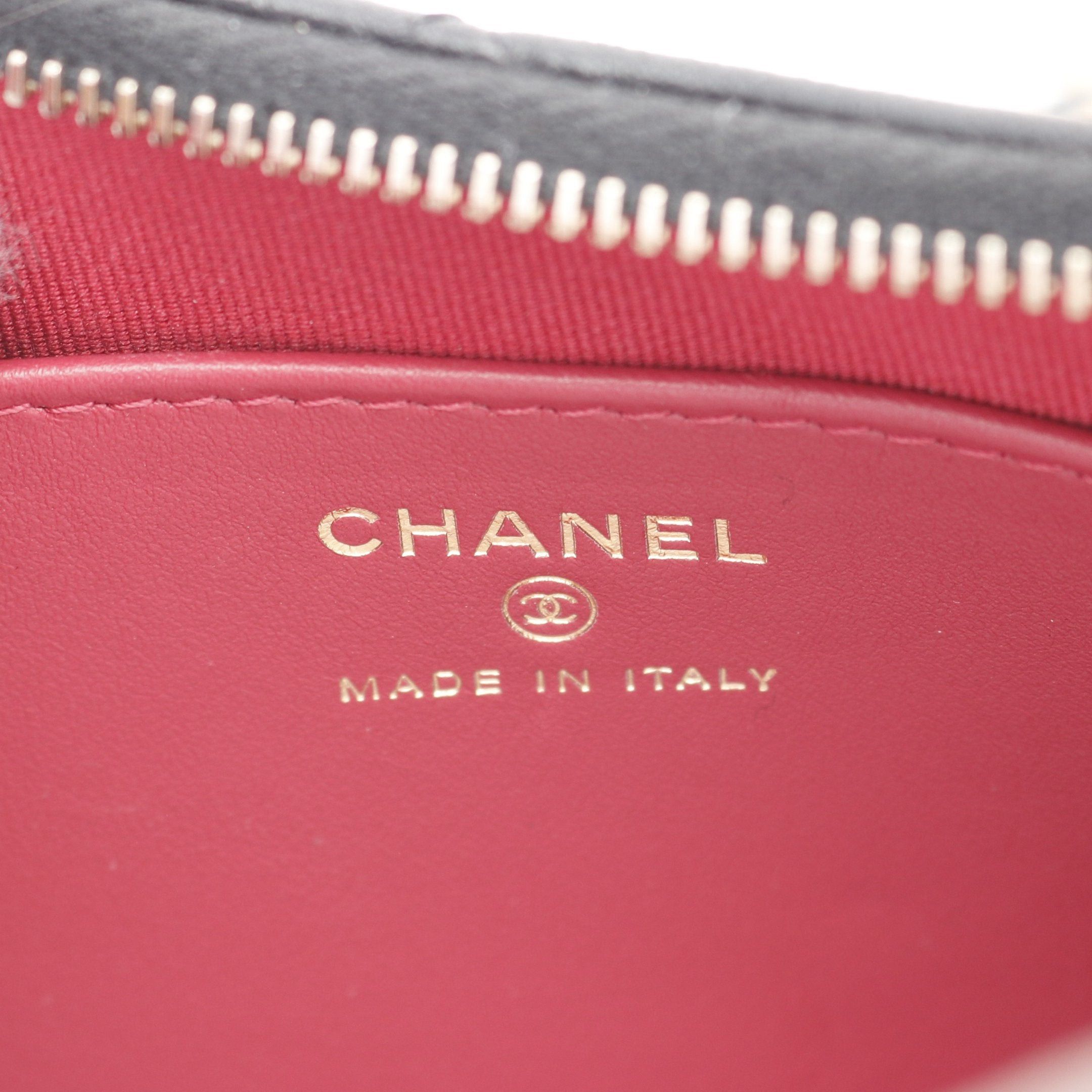 Chanel Chanel Chanel 19 Matelasse Small Hobo Chain Shoulder Bag Leather Black Combination Metal Fittings Size ONE SIZE - 4 Thumbnail