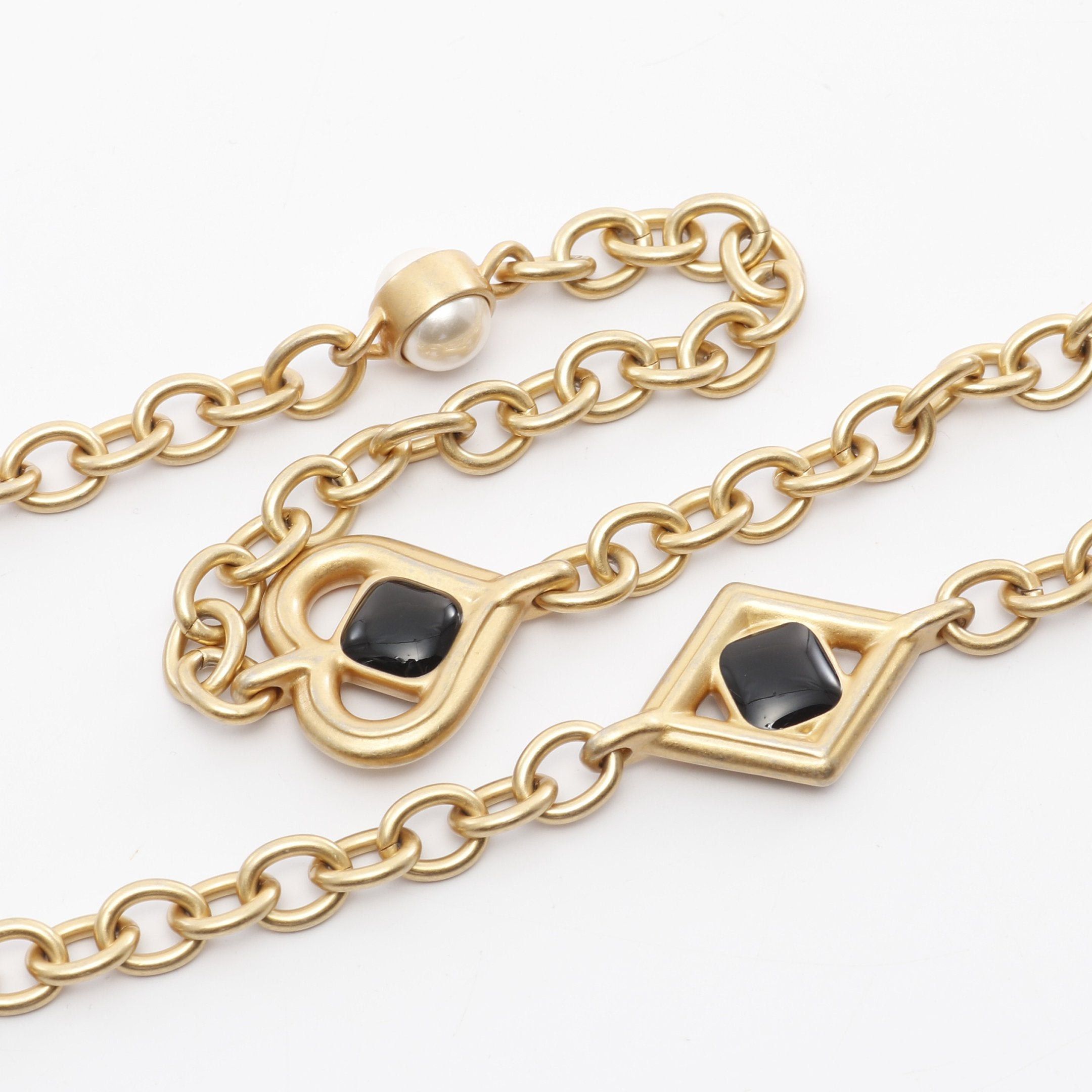 Chanel Chanel Matelasse Chain Wallet Lambskin Black Gold Hardware Size ONE SIZE - 9 Thumbnail