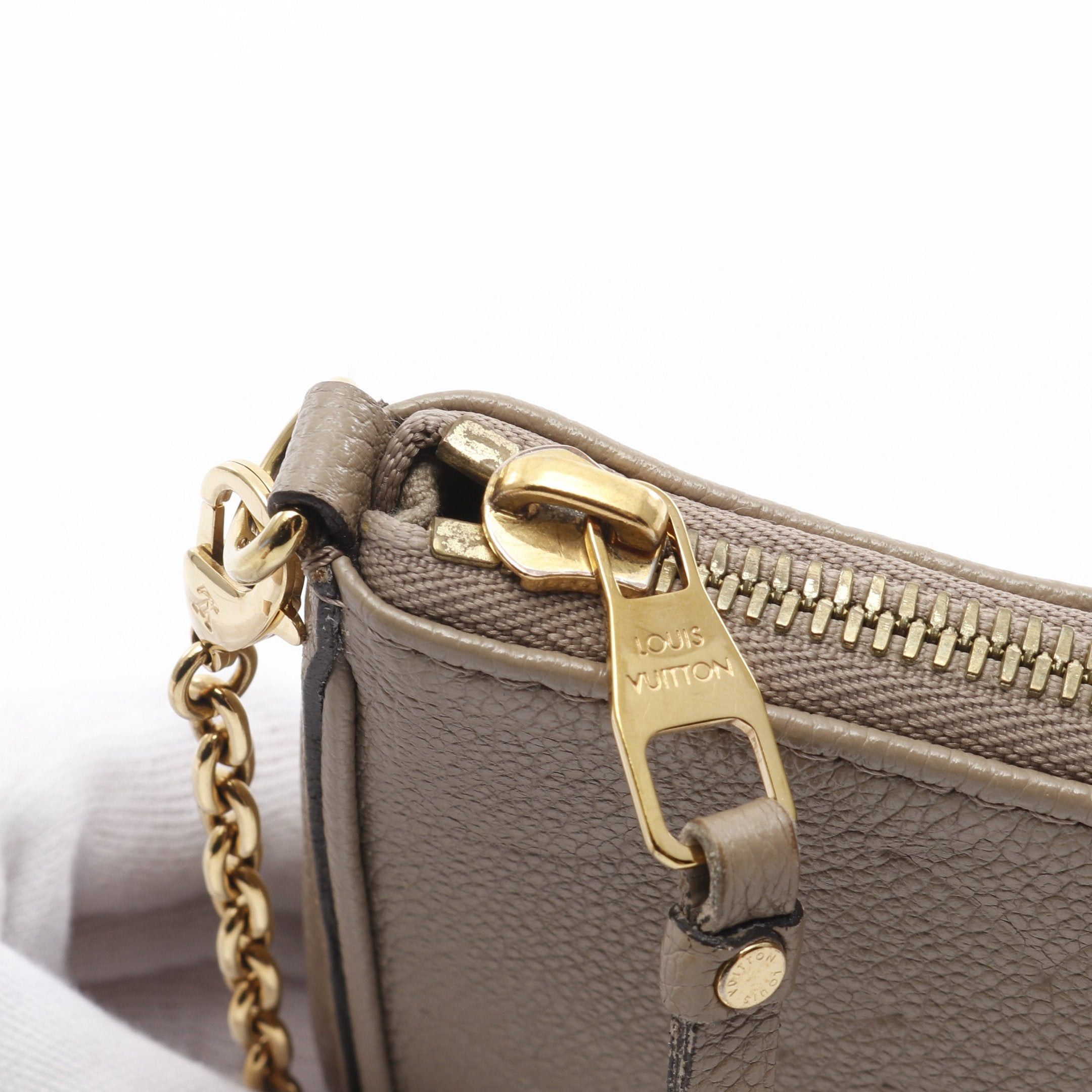 Louis Vuitton Louis Vuitton Easy Pouch Monogram Empreinte Tourterelle Chain Shoulder Bag Leather Gray Beige Size ONE SIZE - 7 Thumbnail