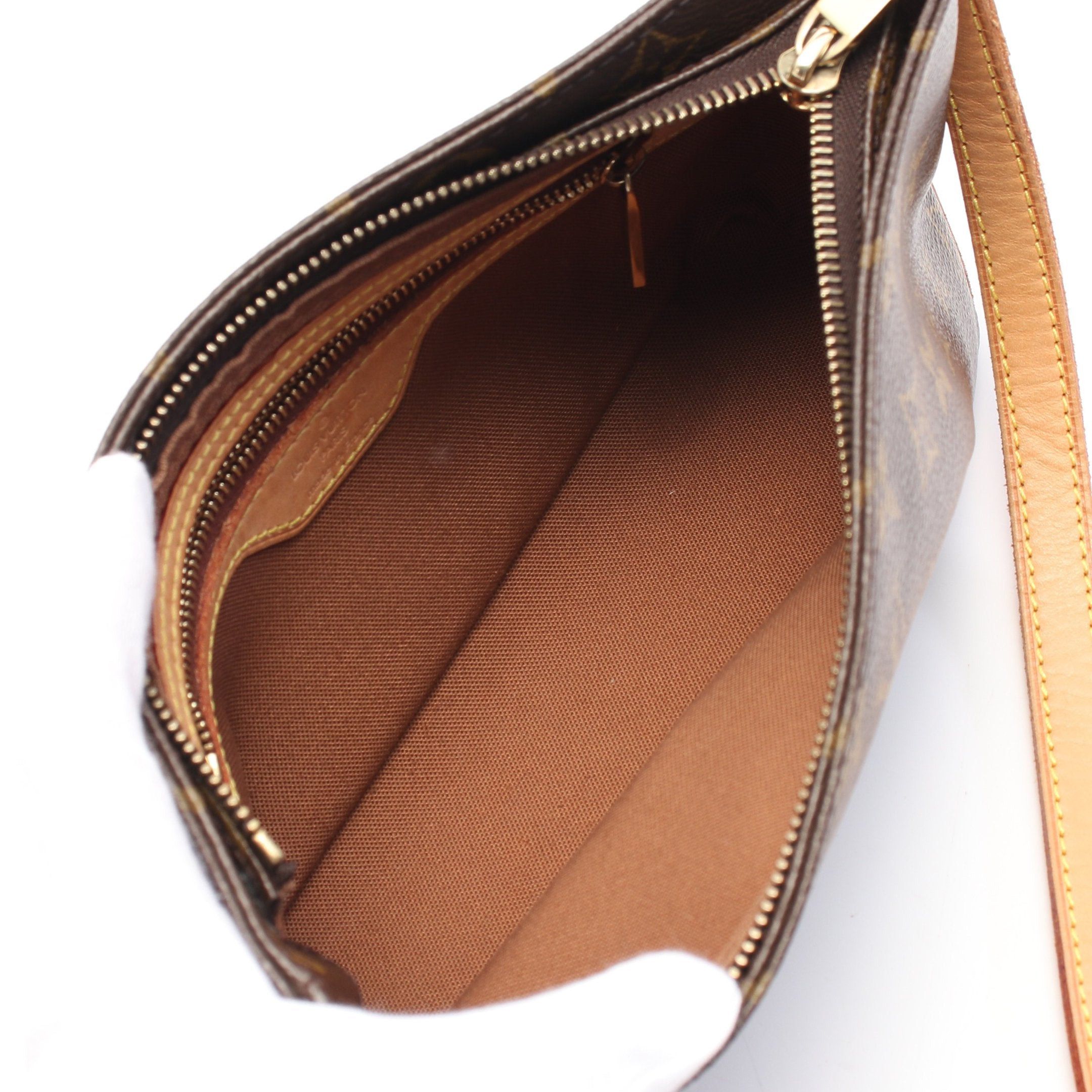 Louis Vuitton Louis Vuitton Trotteur Monogram Shoulder Bag Leather Brown Size ONE SIZE - 3 Thumbnail