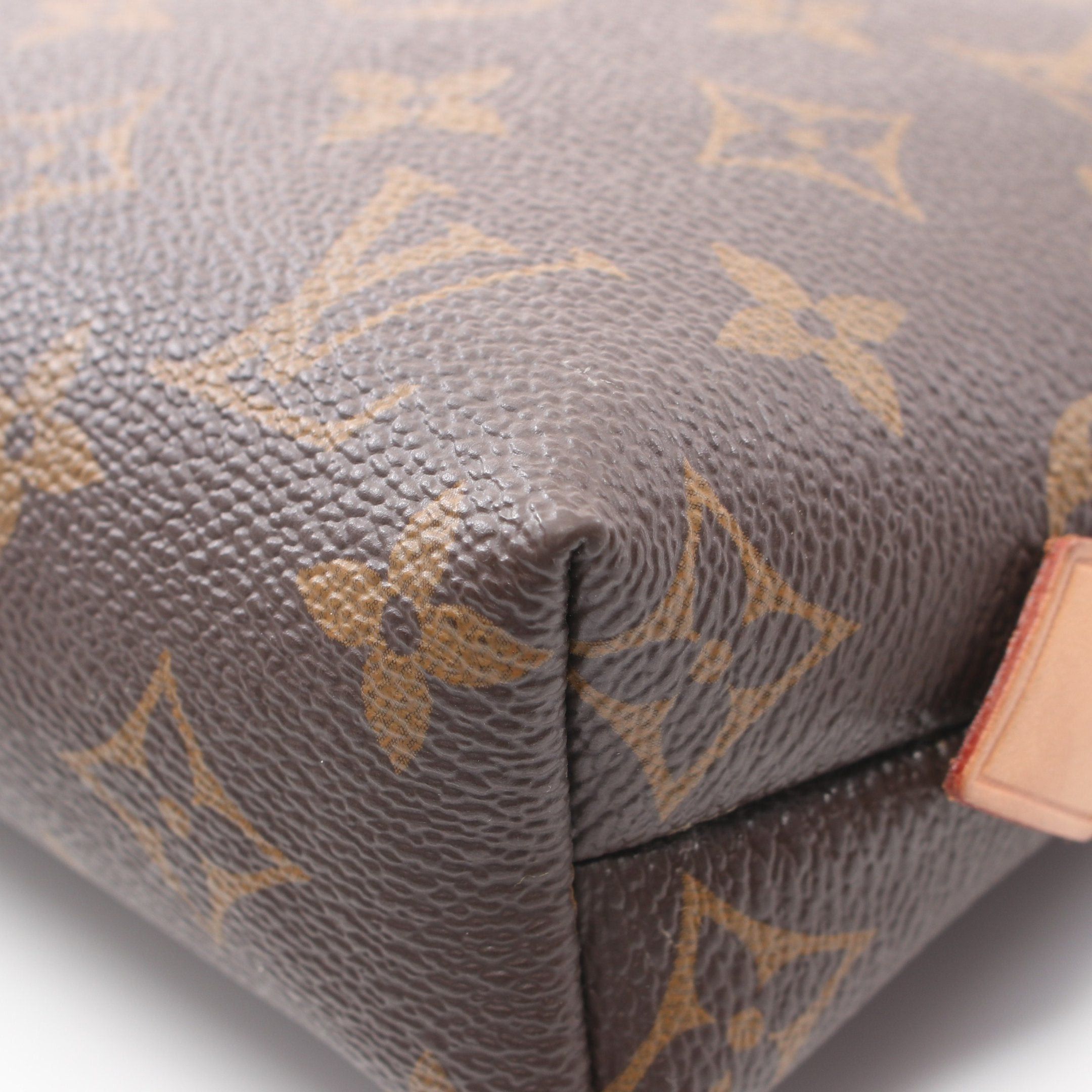 Louis Vuitton Louis Vuitton Pochette Cosmetic Gm Monogram Pouch Leather Brown Size ONE SIZE - 6 Thumbnail
