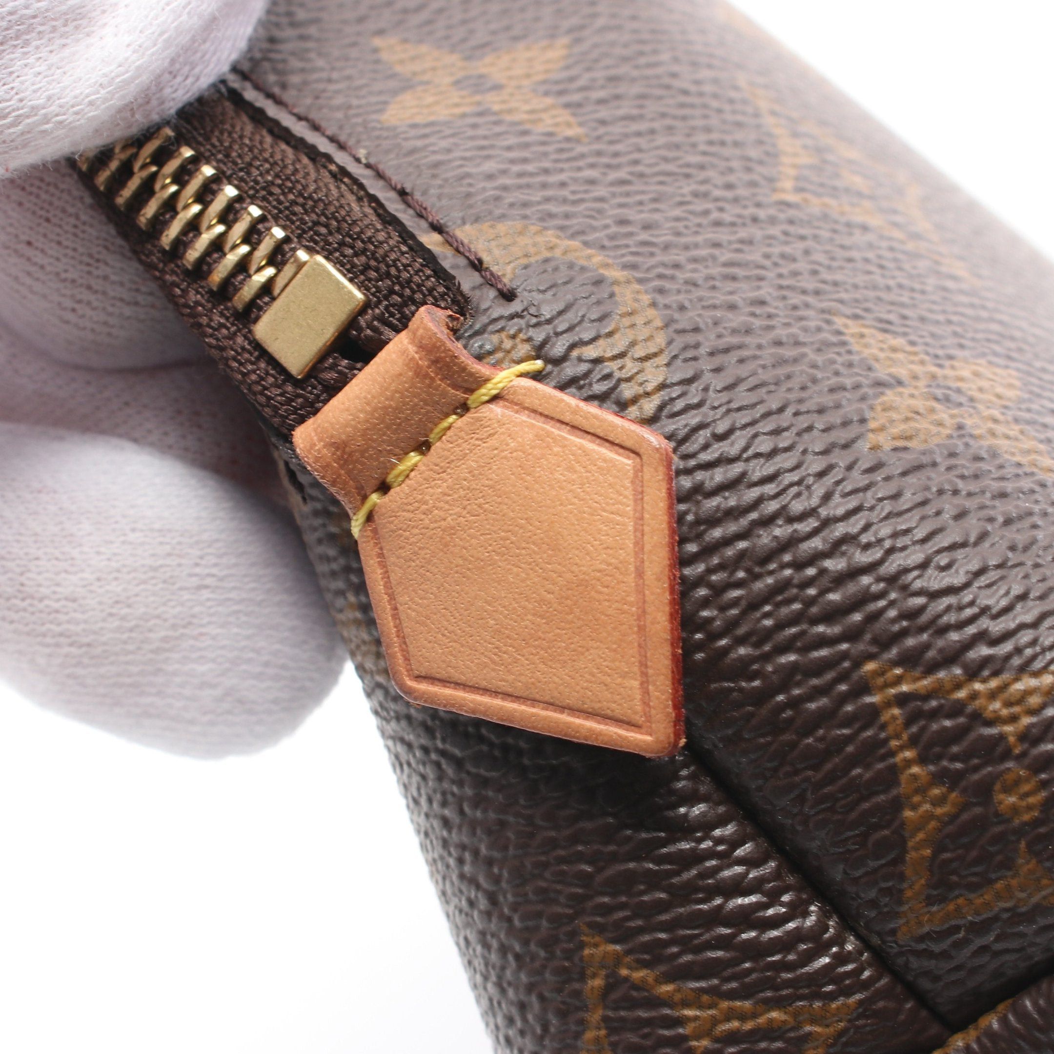 Louis Vuitton Louis Vuitton Pochette Cosmetic Gm Monogram Pouch Leather Brown Size ONE SIZE - 8 Thumbnail