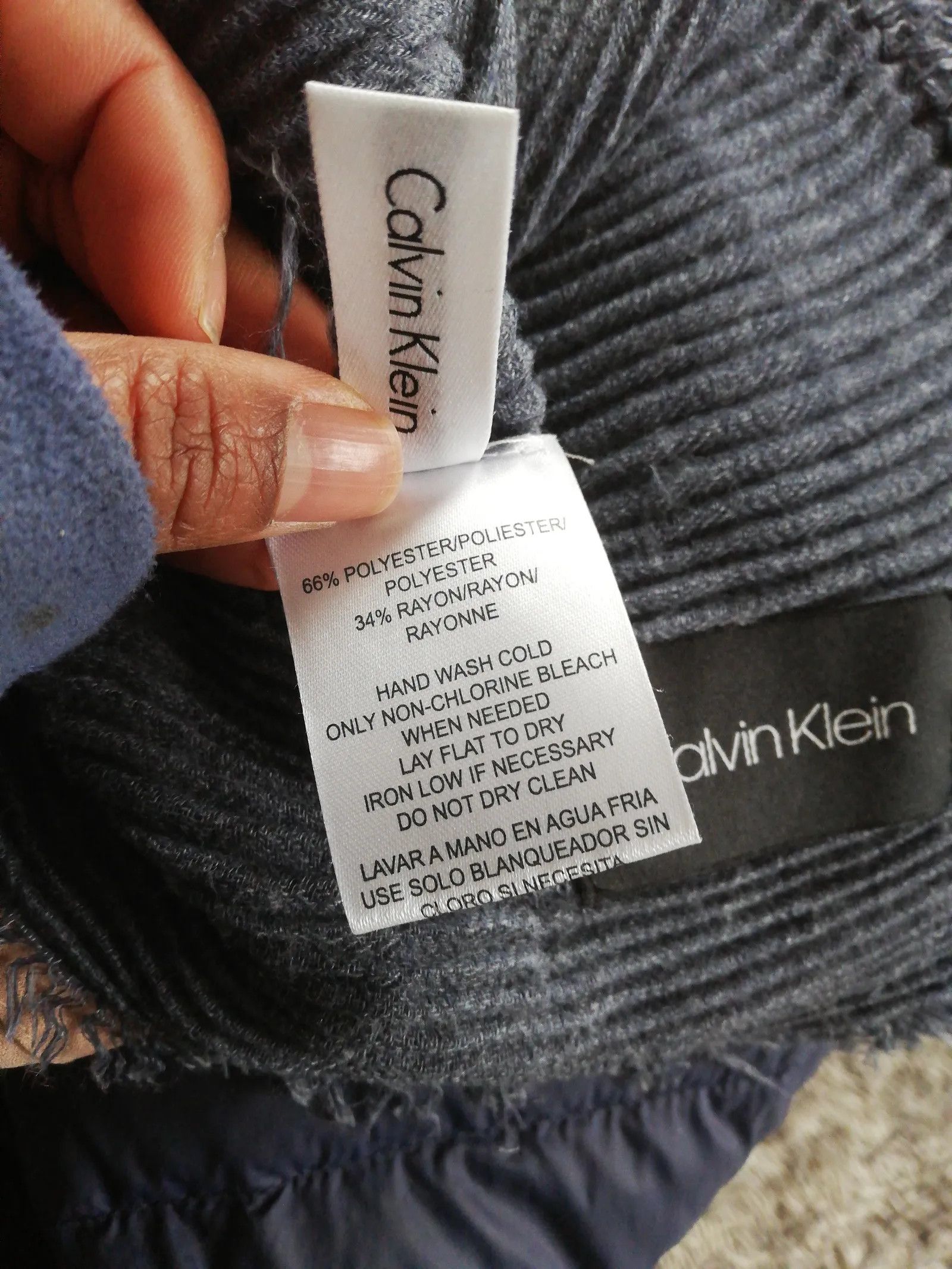 Calvin Klein Calvin Klein Scarf Size ONE SIZE - 3 Thumbnail