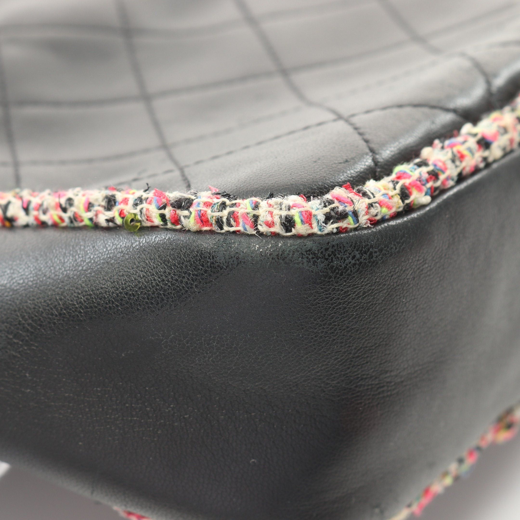Chanel Chanel Matelasse Chain Shoulder Bag Lambskin Tweed Black Multicolor Silver Hardware Size ONE SIZE - 7 Thumbnail