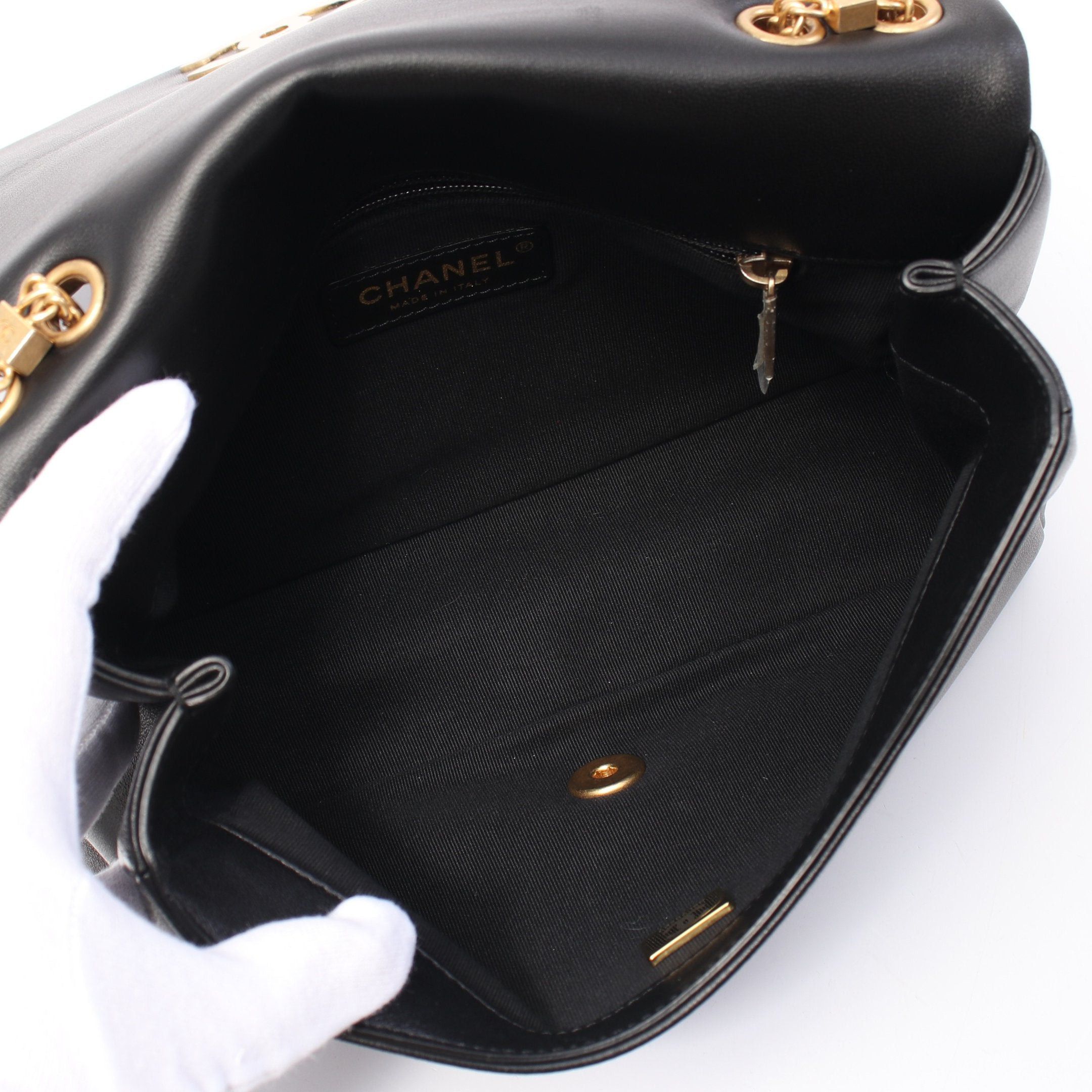 Chanel Chanel Matelasse Chain Shoulder Bag Lambskin Black Gold Hardware Size ONE SIZE - 3 Thumbnail