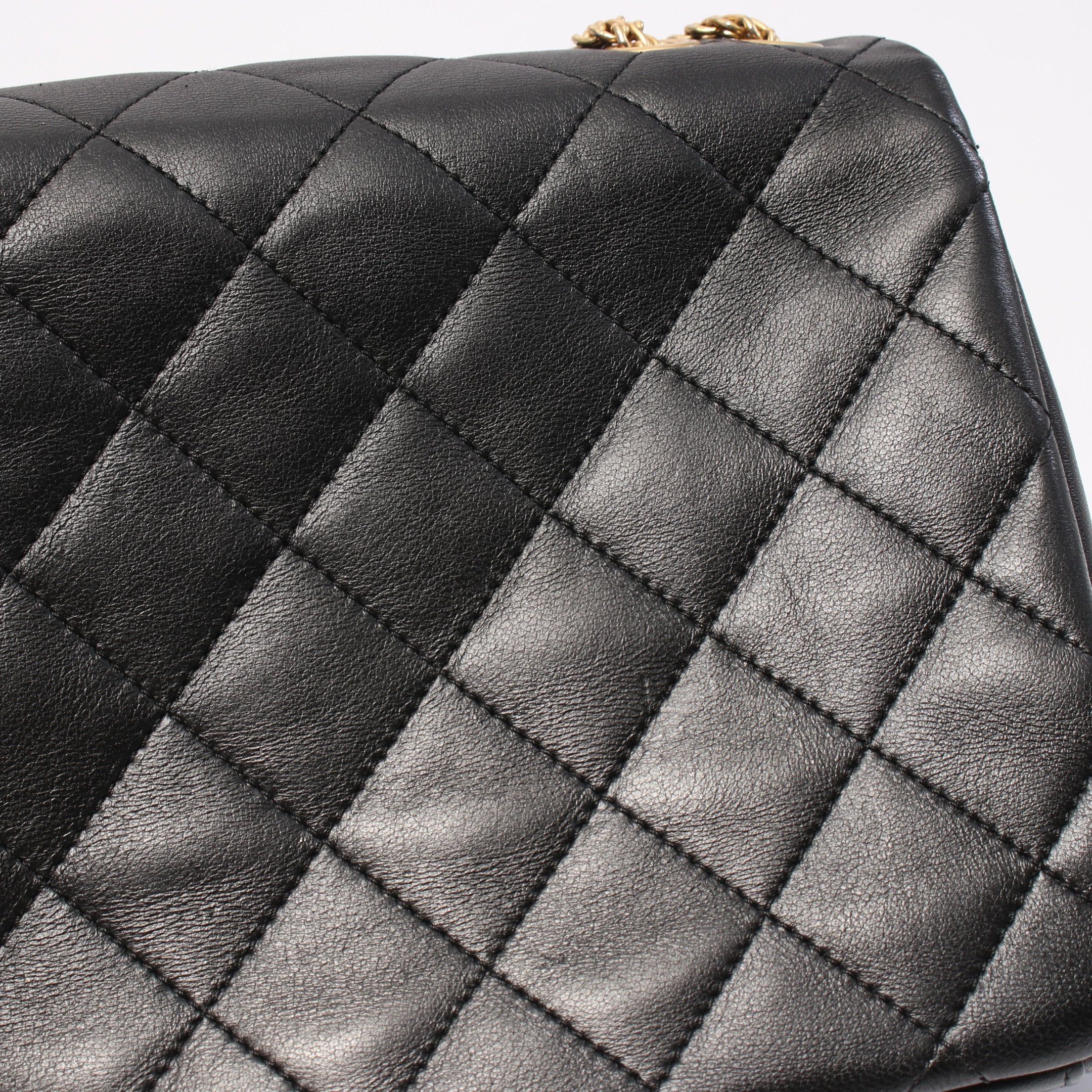 Chanel Chanel Matelasse Chain Shoulder Bag Lambskin Black Gold Hardware Size ONE SIZE - 7 Thumbnail
