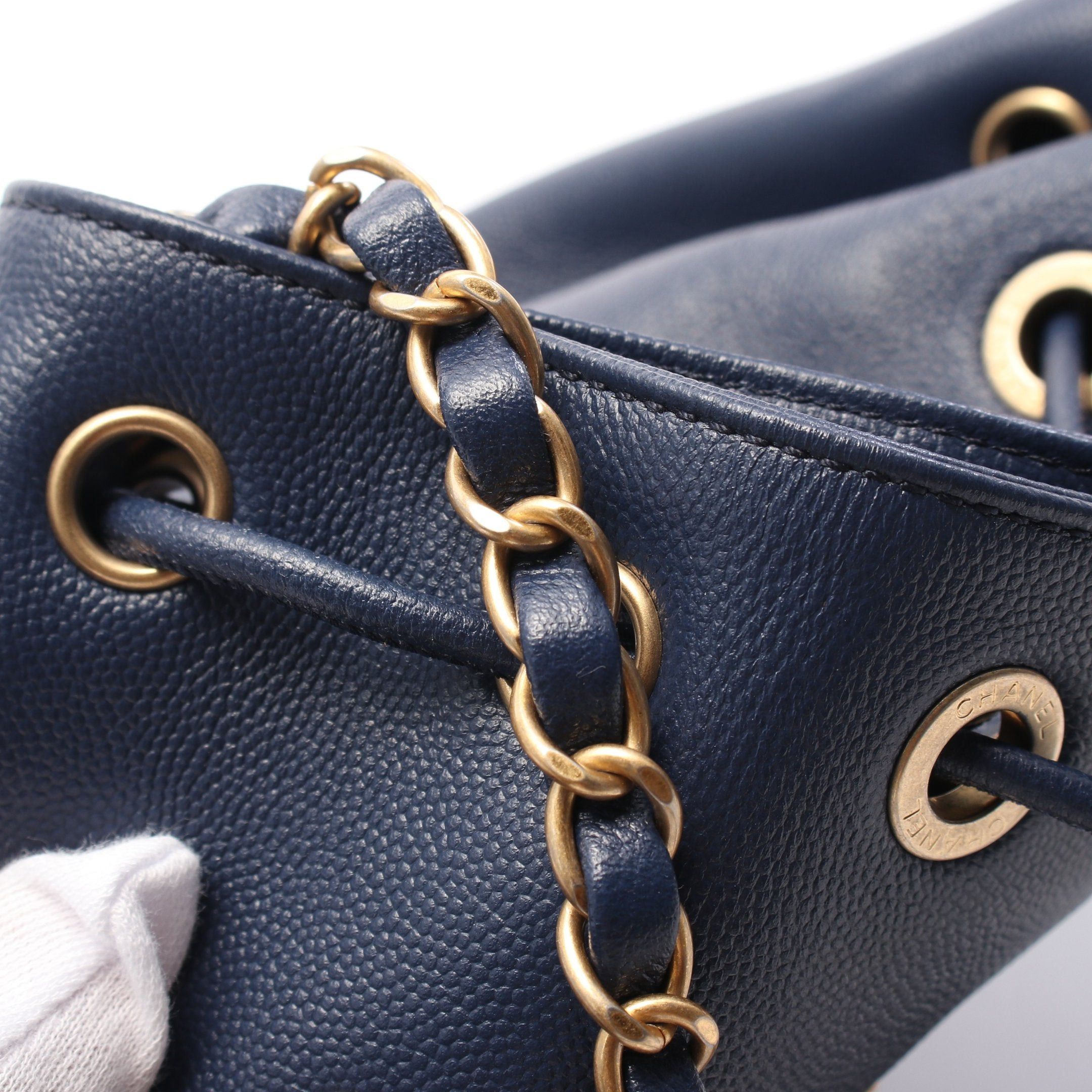 Chanel Chanel Deauville Shoulder Bag Studs Caviar Skin Navy Gold Hardware Purse Size ONE SIZE - 8 Thumbnail