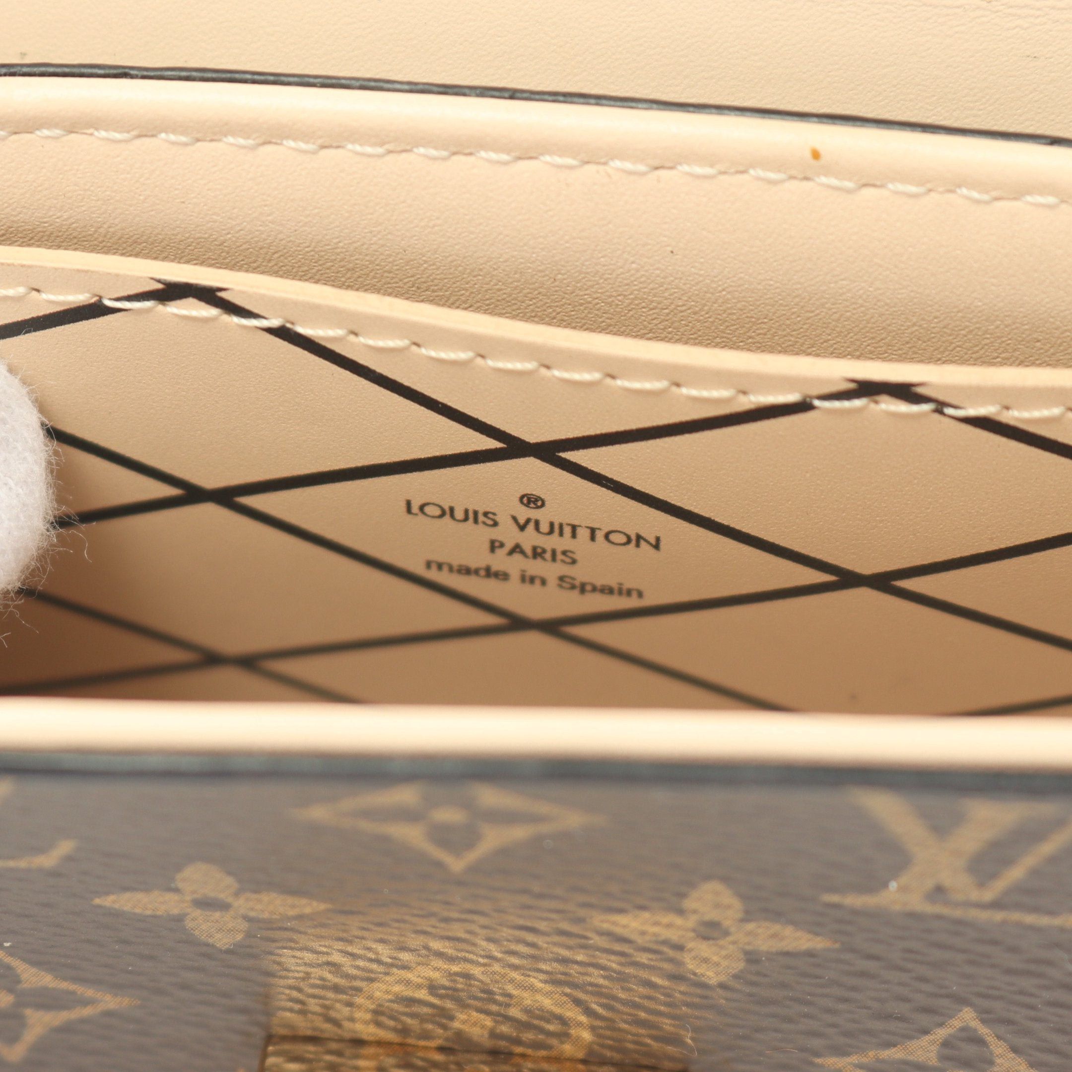 Louis Vuitton Louis Vuitton Essential Trunk Monogram Chain Shoulder Bag Leather Brown Size ONE SIZE - 4 Thumbnail