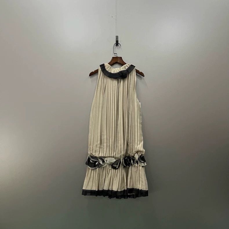 Moschino Moschino Pleated Tank Dress Size 40 Size US M / EU 48-50 / 2 - 3 Thumbnail