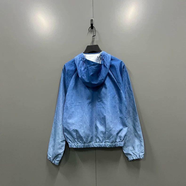 Louis Vuitton Louis Vuitton Blue Sky Cloud Jacket Size US L / EU 52-54 / 3 - 2 Thumbnail