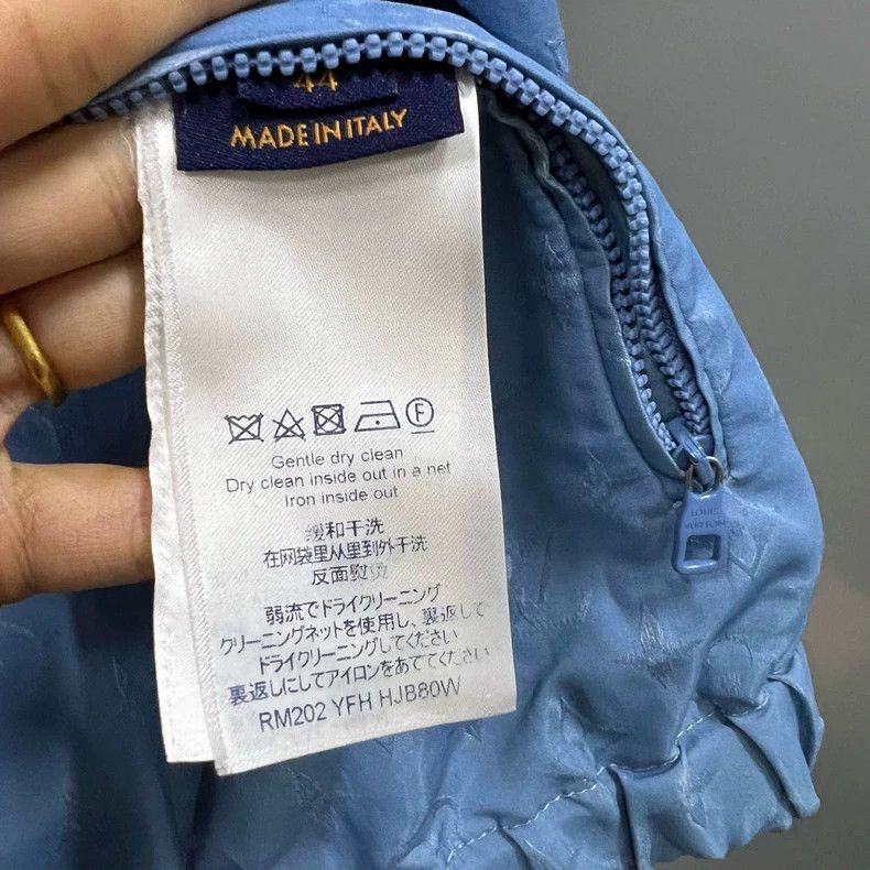 Louis Vuitton Louis Vuitton Blue Sky Cloud Jacket Size US L / EU 52-54 / 3 - 6 Thumbnail