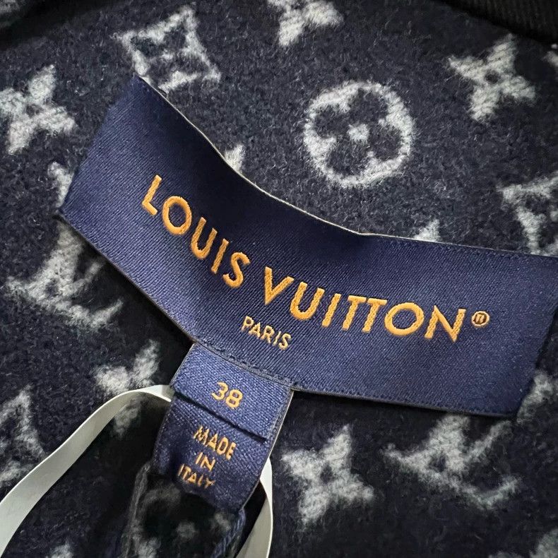 Louis Vuitton Louis Vuitton Navy Blue Outerwear Jacket Size 38 Size US M / EU 48-50 / 2 - 6 Thumbnail