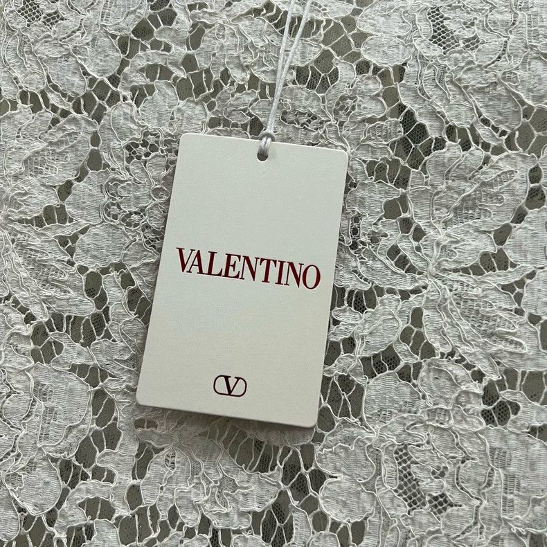 Valentino Valentino White Lace Short Sleeve Top Size US S / EU 44-46 / 1 - 3 Thumbnail